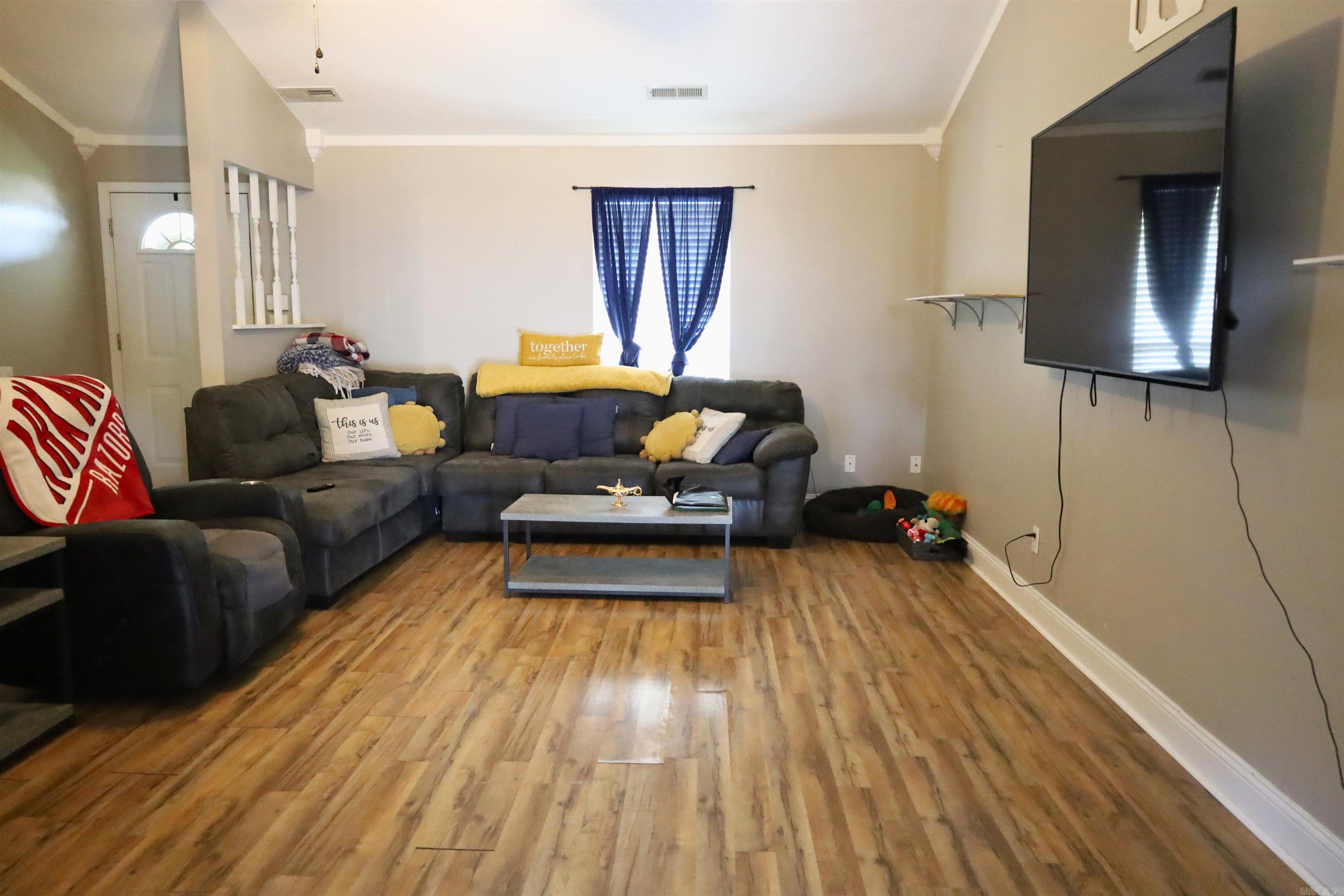 JULIE ANN SUB - Residential