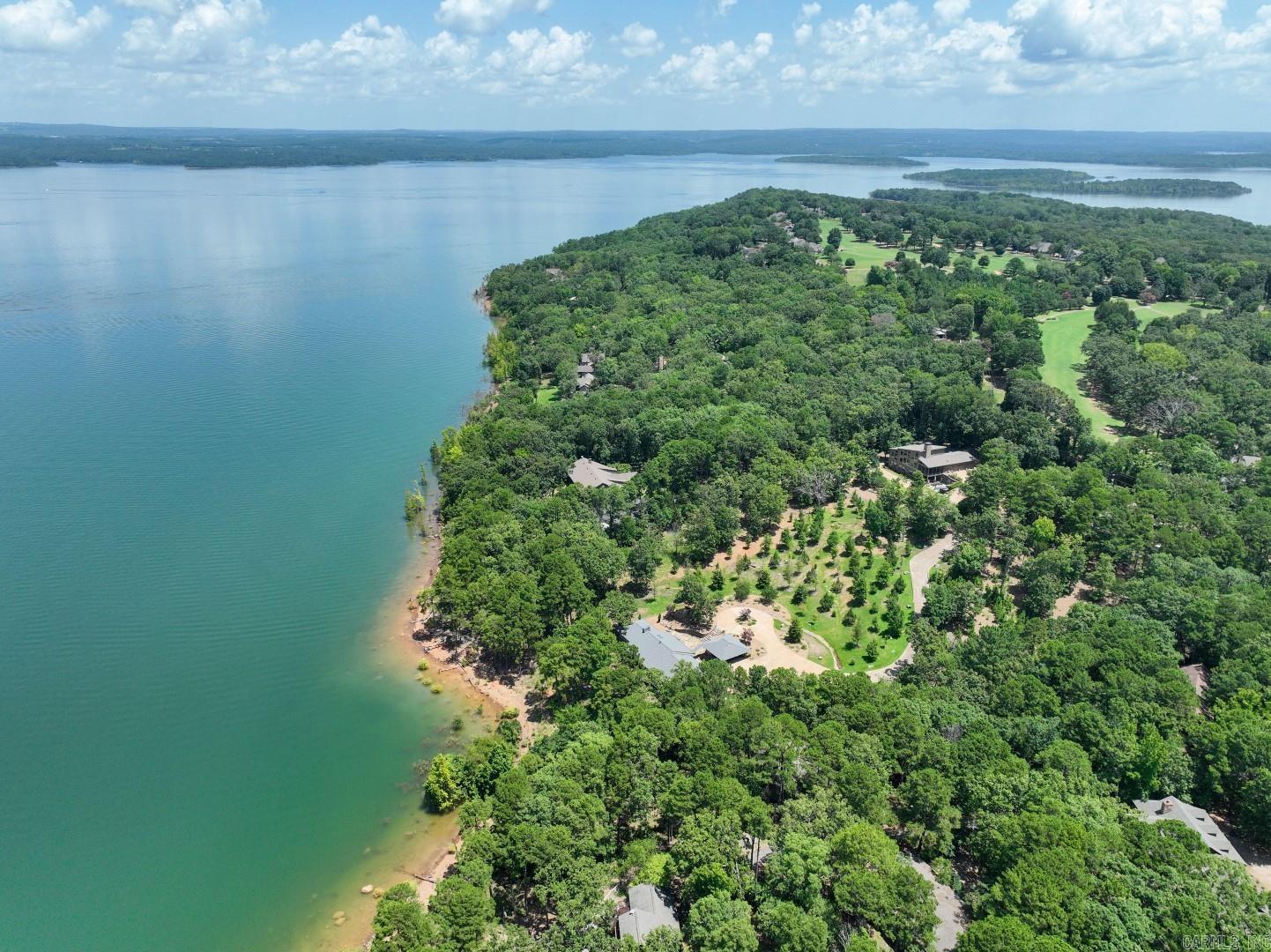 Eden Isle-Country Club - Residential