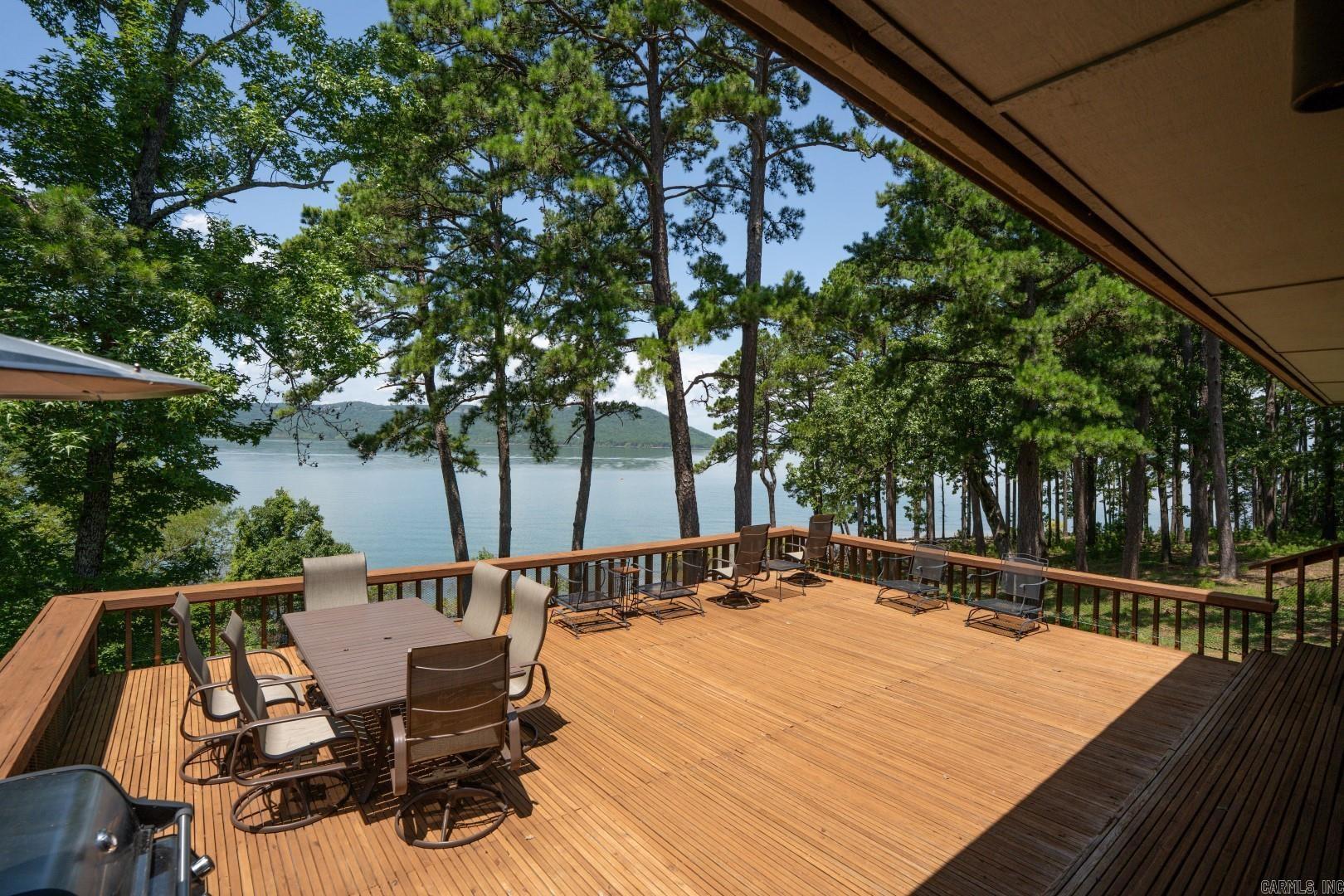Eden Isle-Country Club - Residential