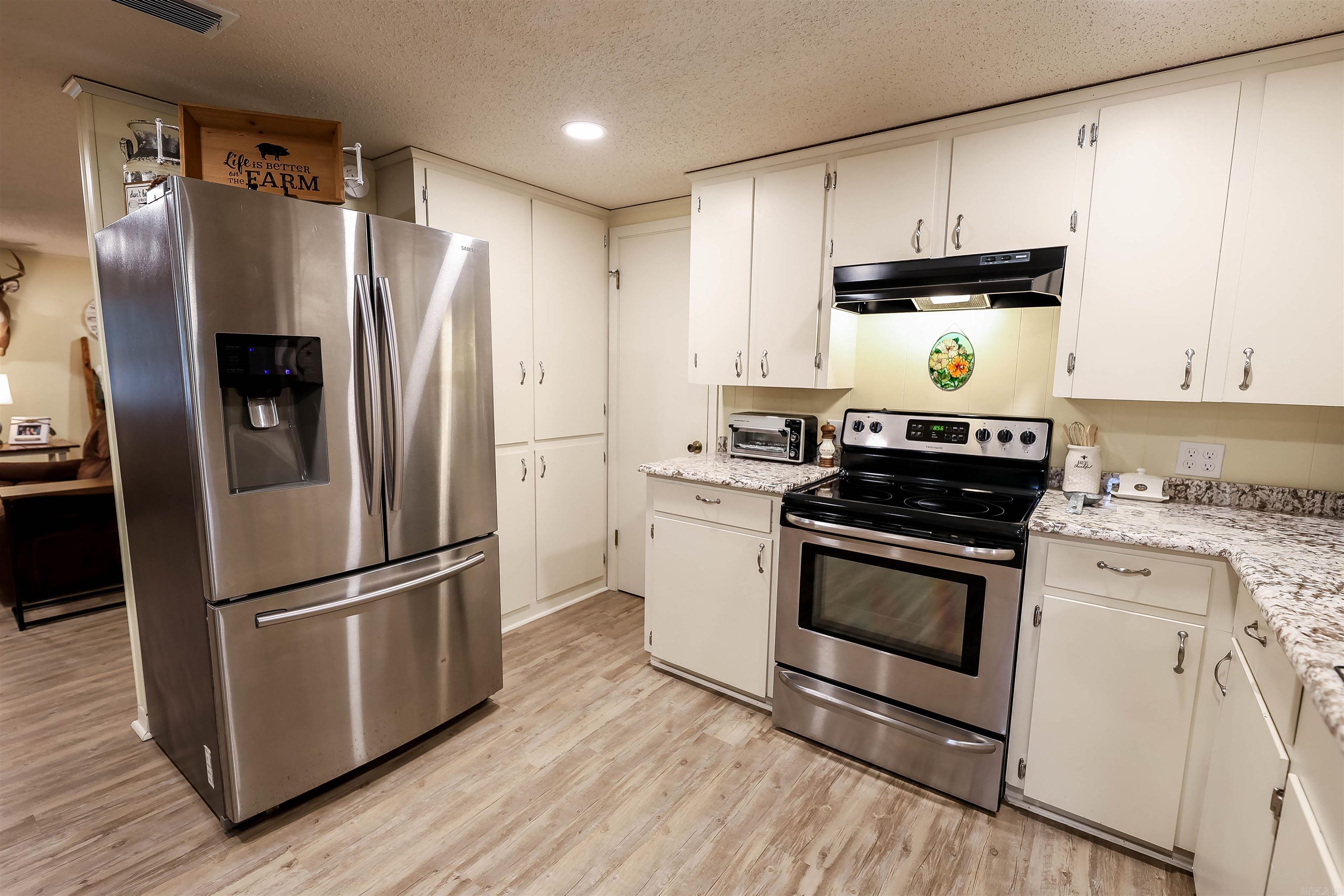 CAMDEN CITY METES & BOUNDS - Residential