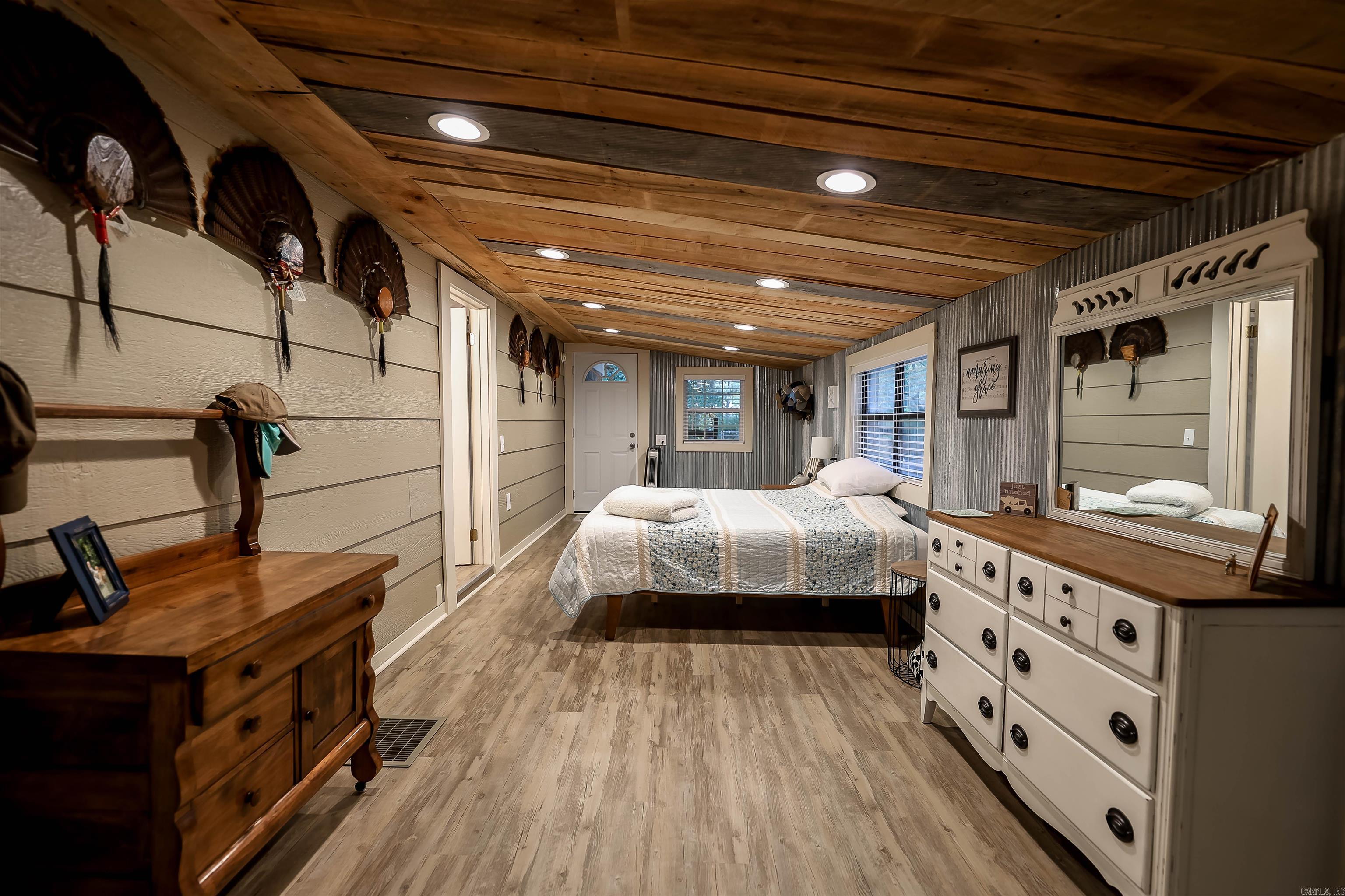 CAMDEN CITY METES & BOUNDS - Residential