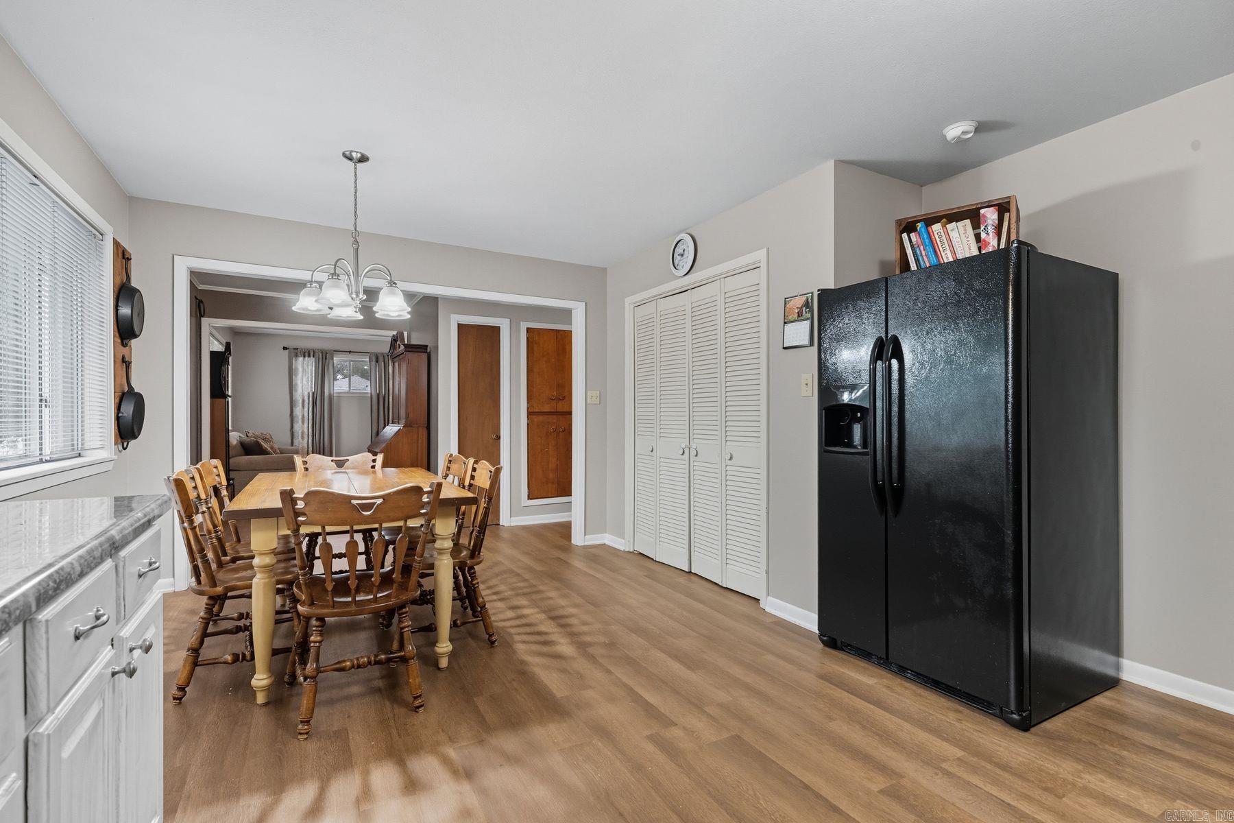 ARROWHEAD LAKE ESTATES 1 - Residential