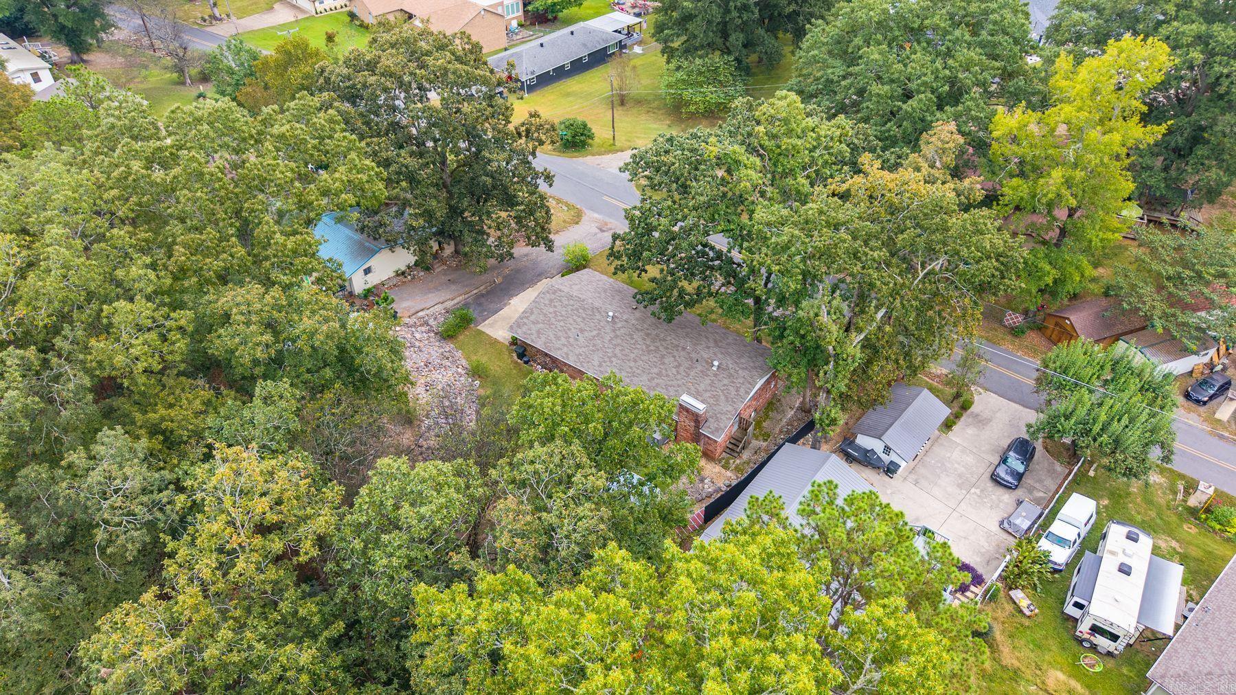 ARROWHEAD LAKE ESTATES 1 - Residential