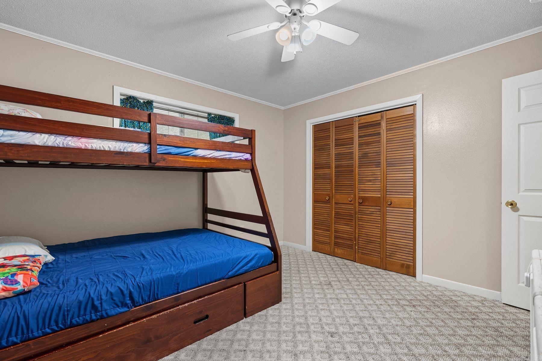 ARROWHEAD LAKE ESTATES 1 - Residential
