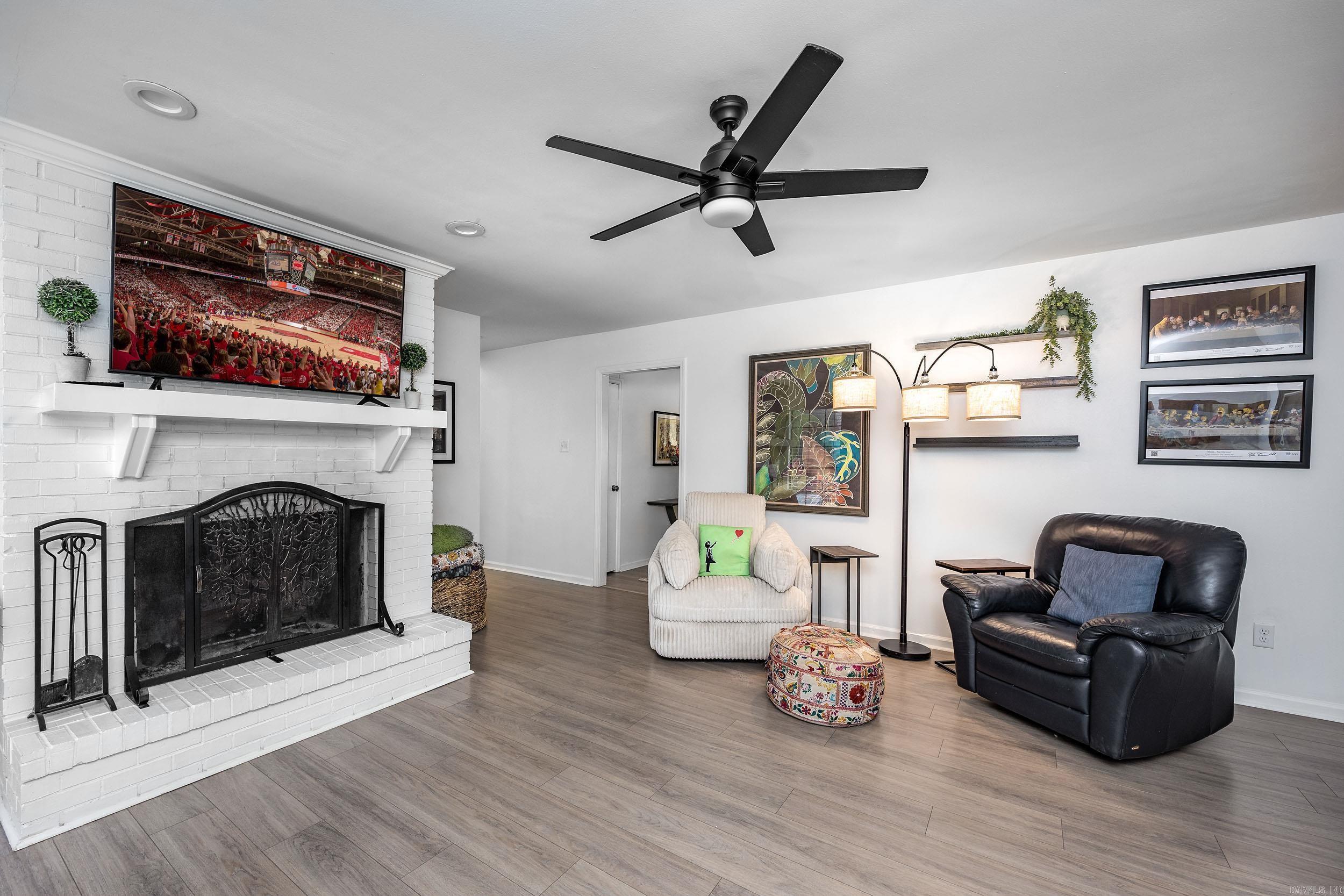 SILVER CREEK - Residential