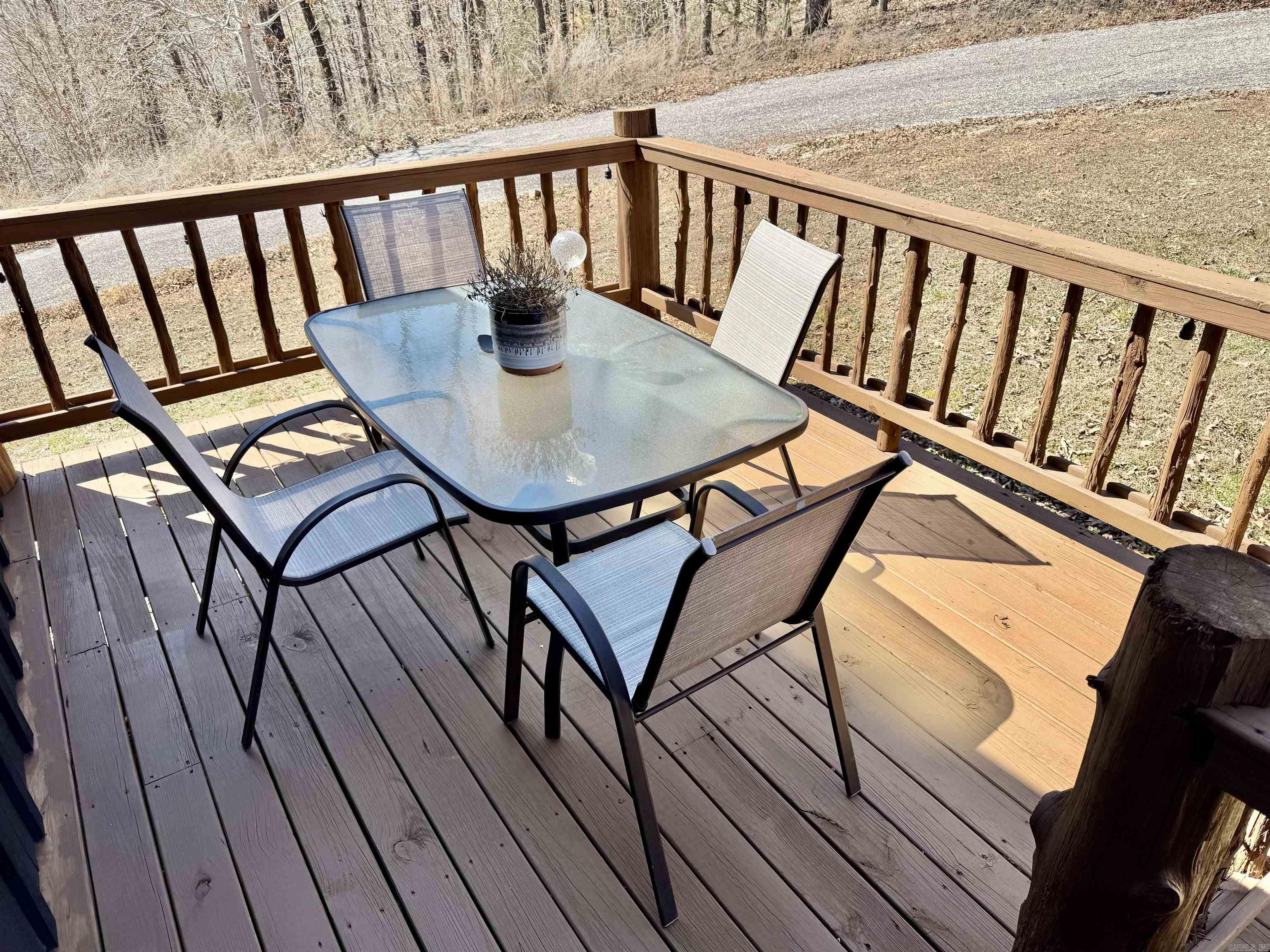 MOUNTAIN CREST - Residential