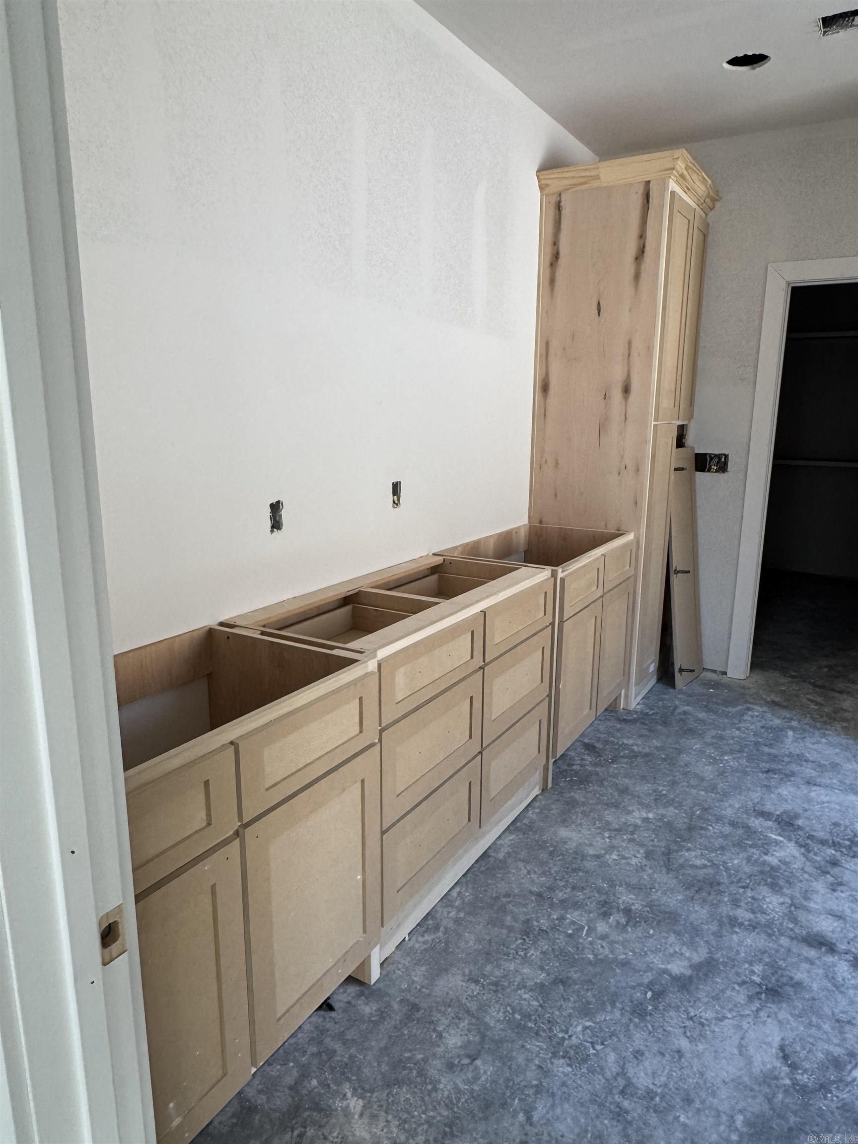 ALTA VISTA - Residential