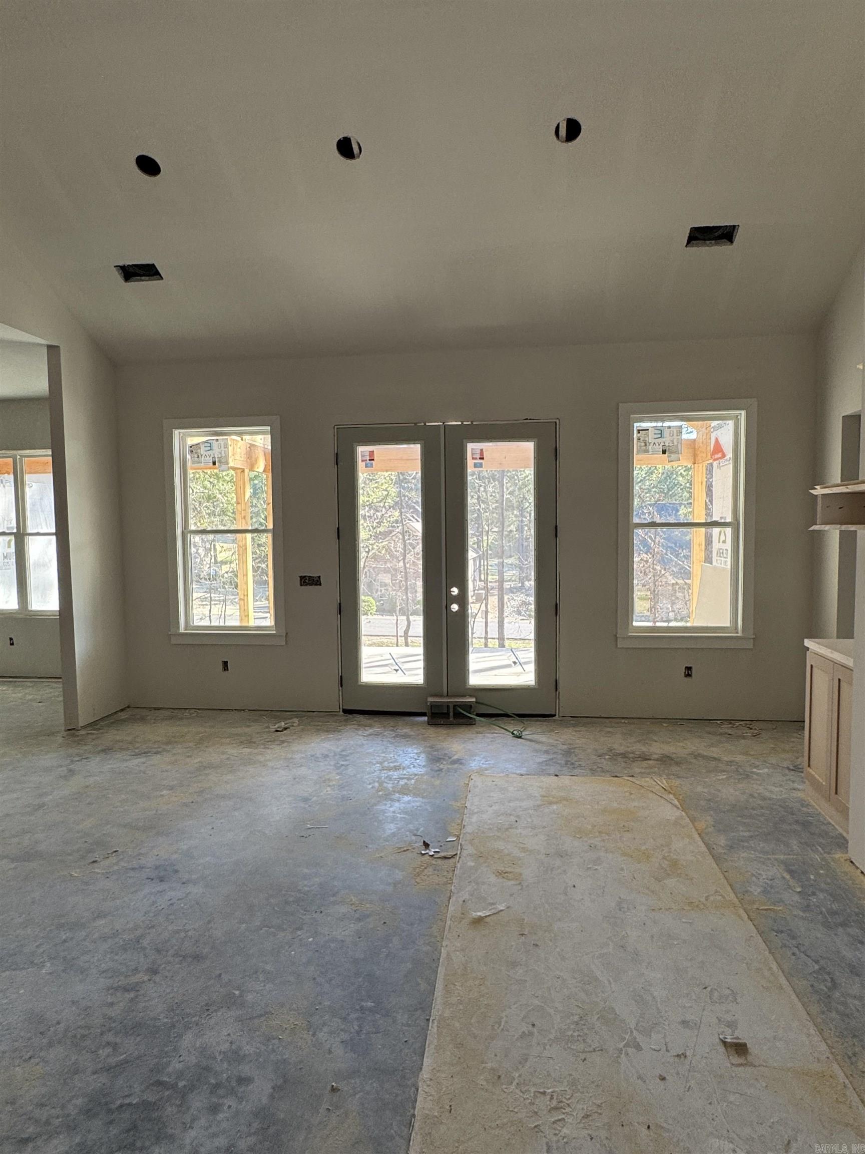 ALTA VISTA - Residential