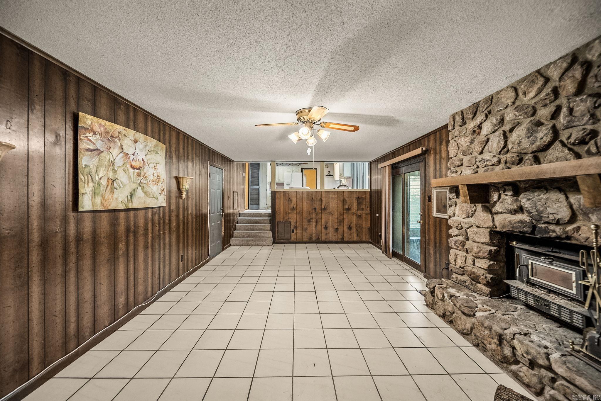 WALNUT VALLEY - Residential