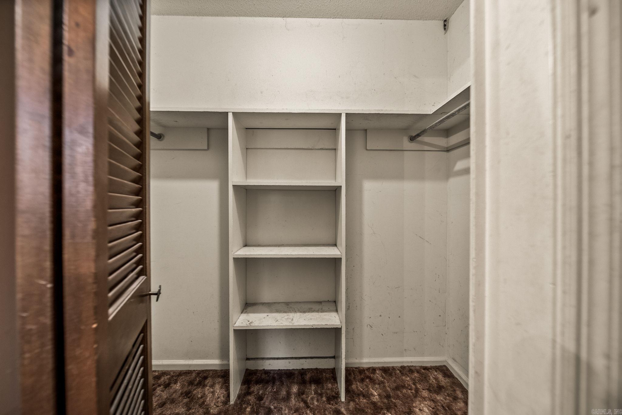 WALNUT VALLEY - Residential