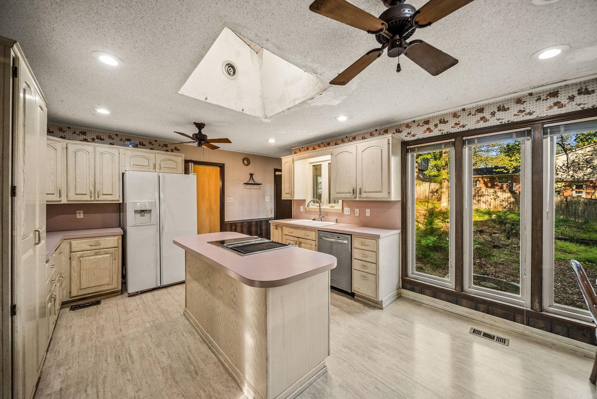 WALNUT VALLEY - Residential