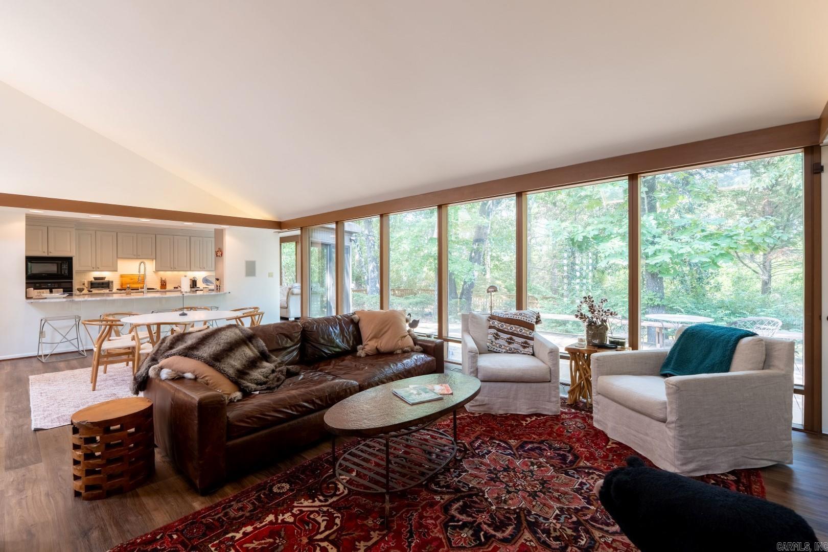Eden Isle - Residential