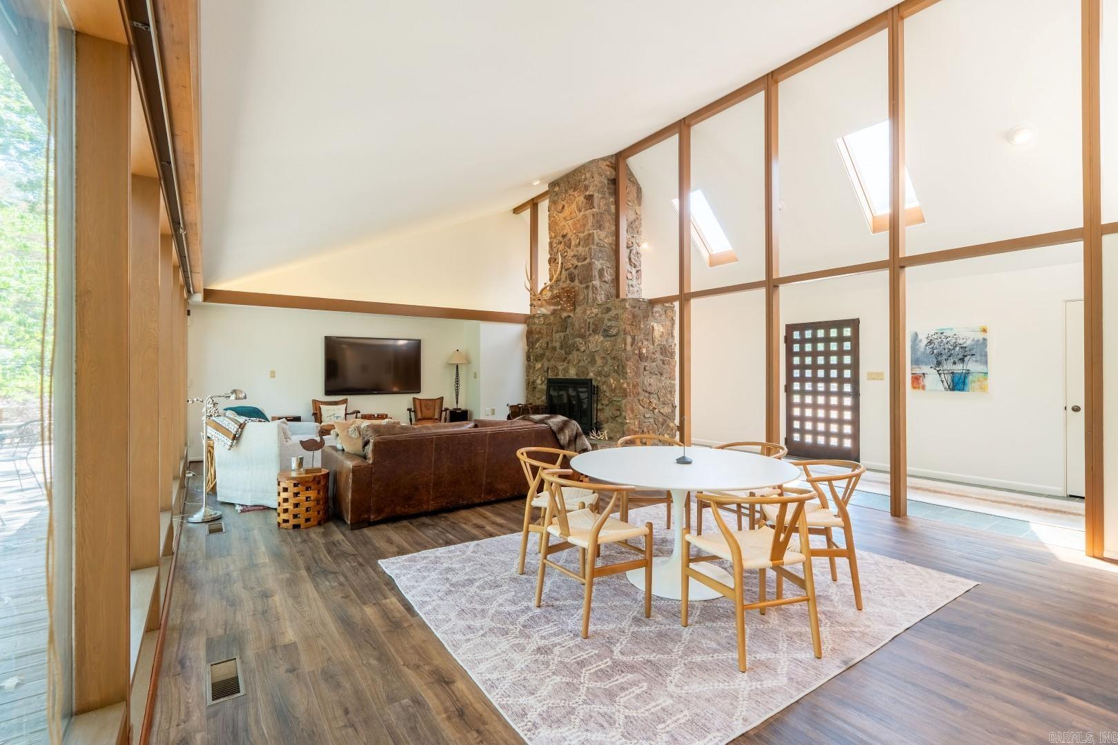 Eden Isle - Residential