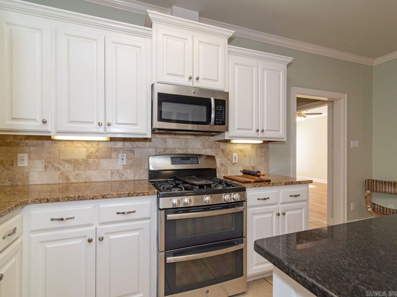 WINDCREST - Residential