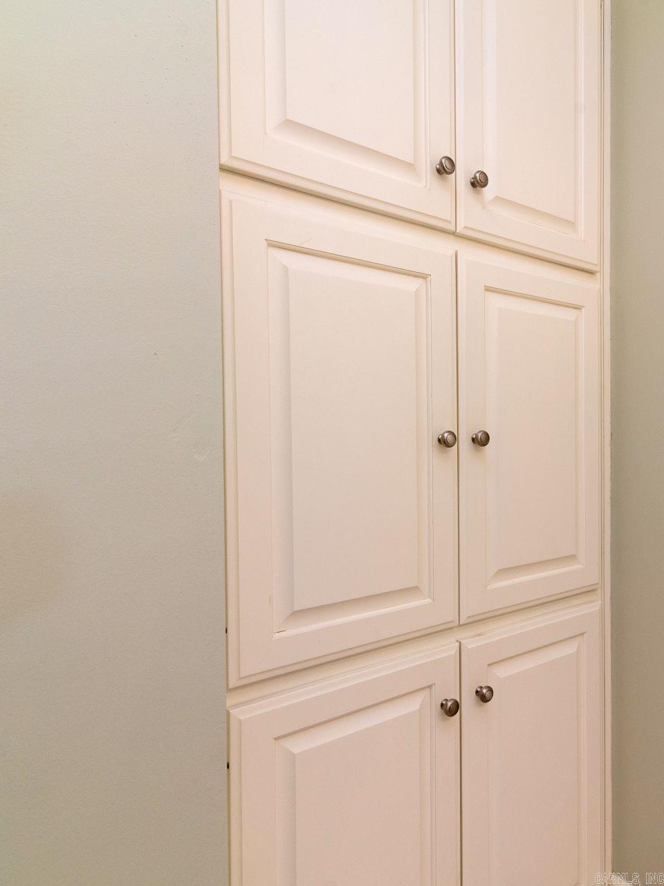 WINDCREST - Residential