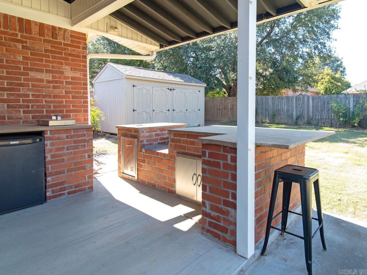 WINDCREST - Residential