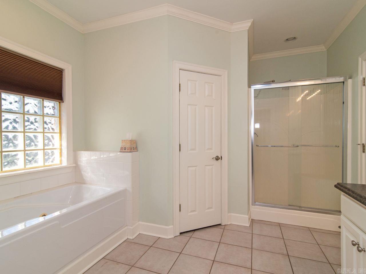 WINDCREST - Residential