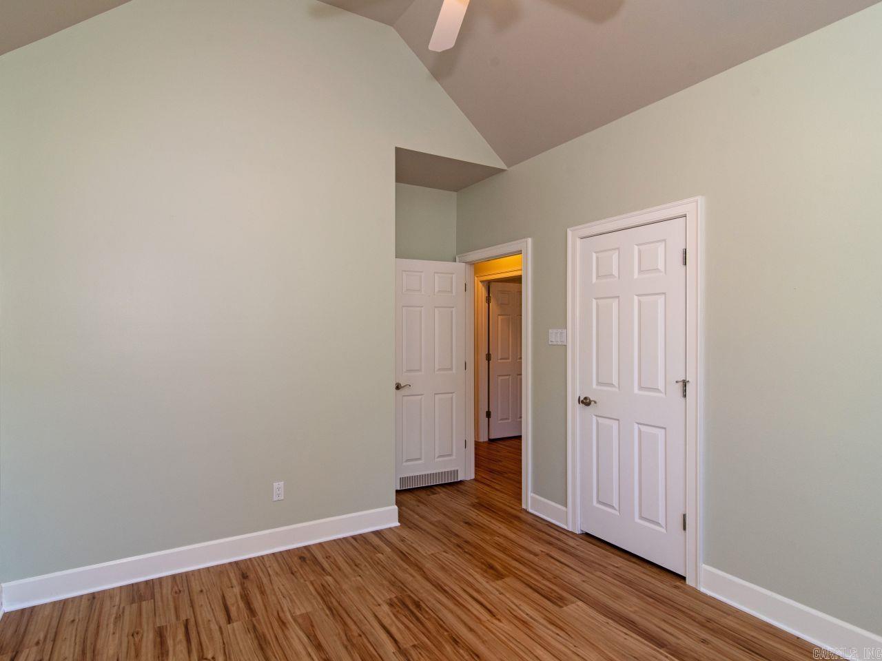 WINDCREST - Residential