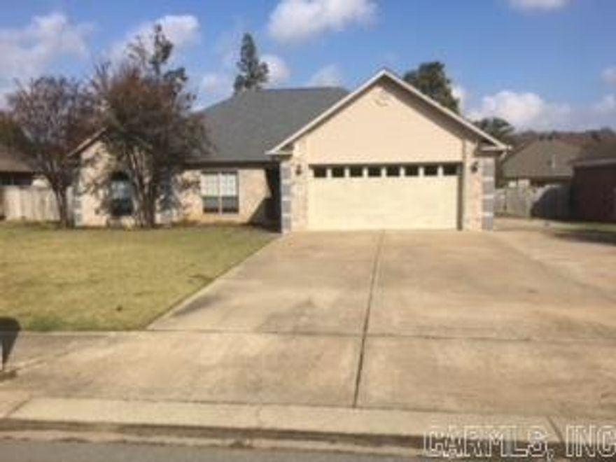 This is a beautiful 4 bedroom/2 bath homes with a 2 car garage with extra driveway parking. The home offers a kitchen/dining combo with brand new floors and paint throughout.