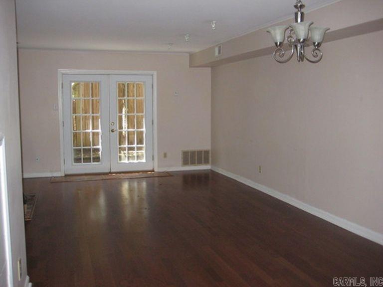 Stratford Court HPR - Residential Lease