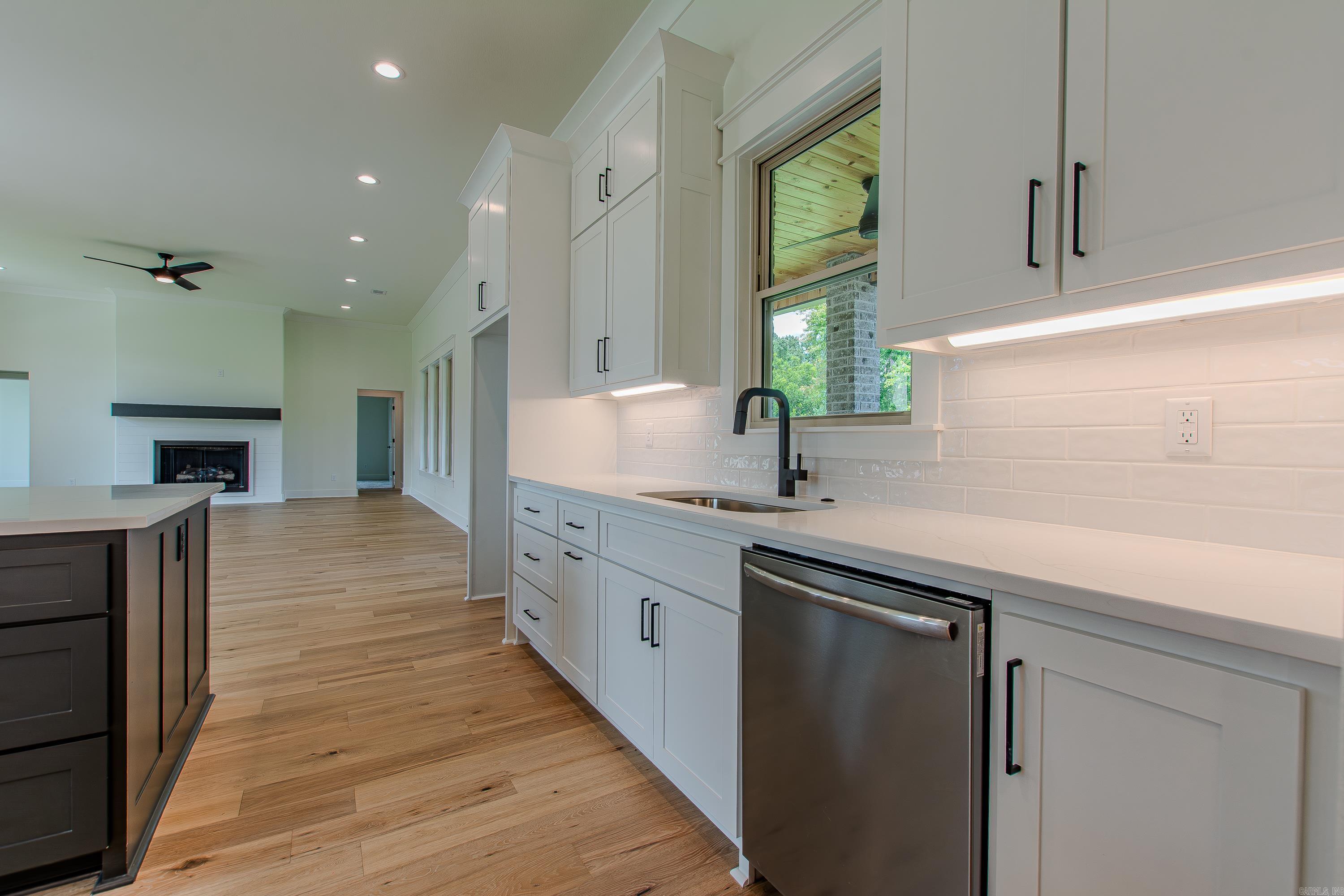 OLDE SALEM TOWNSHIP - Residential