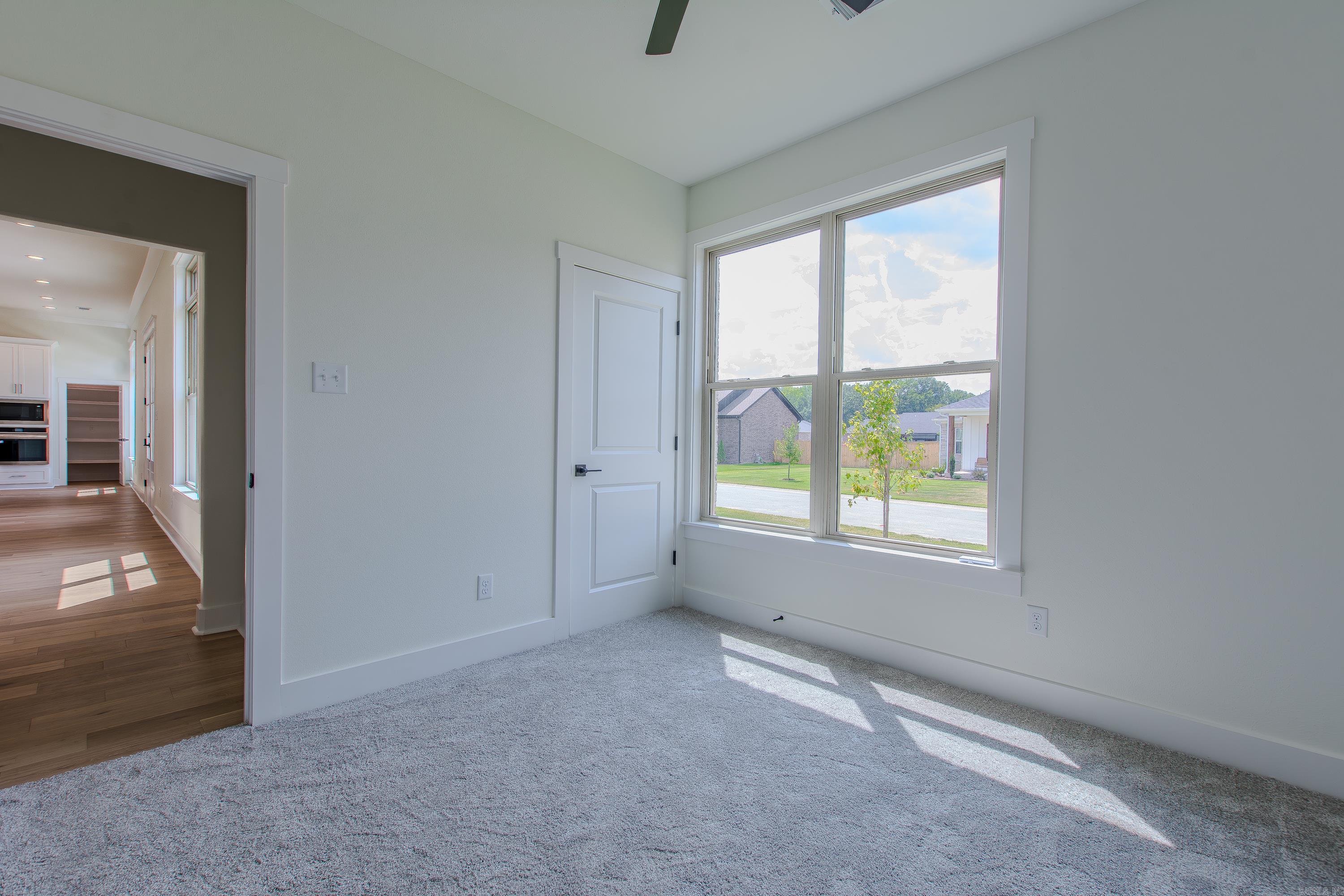 OLDE SALEM TOWNSHIP - Residential