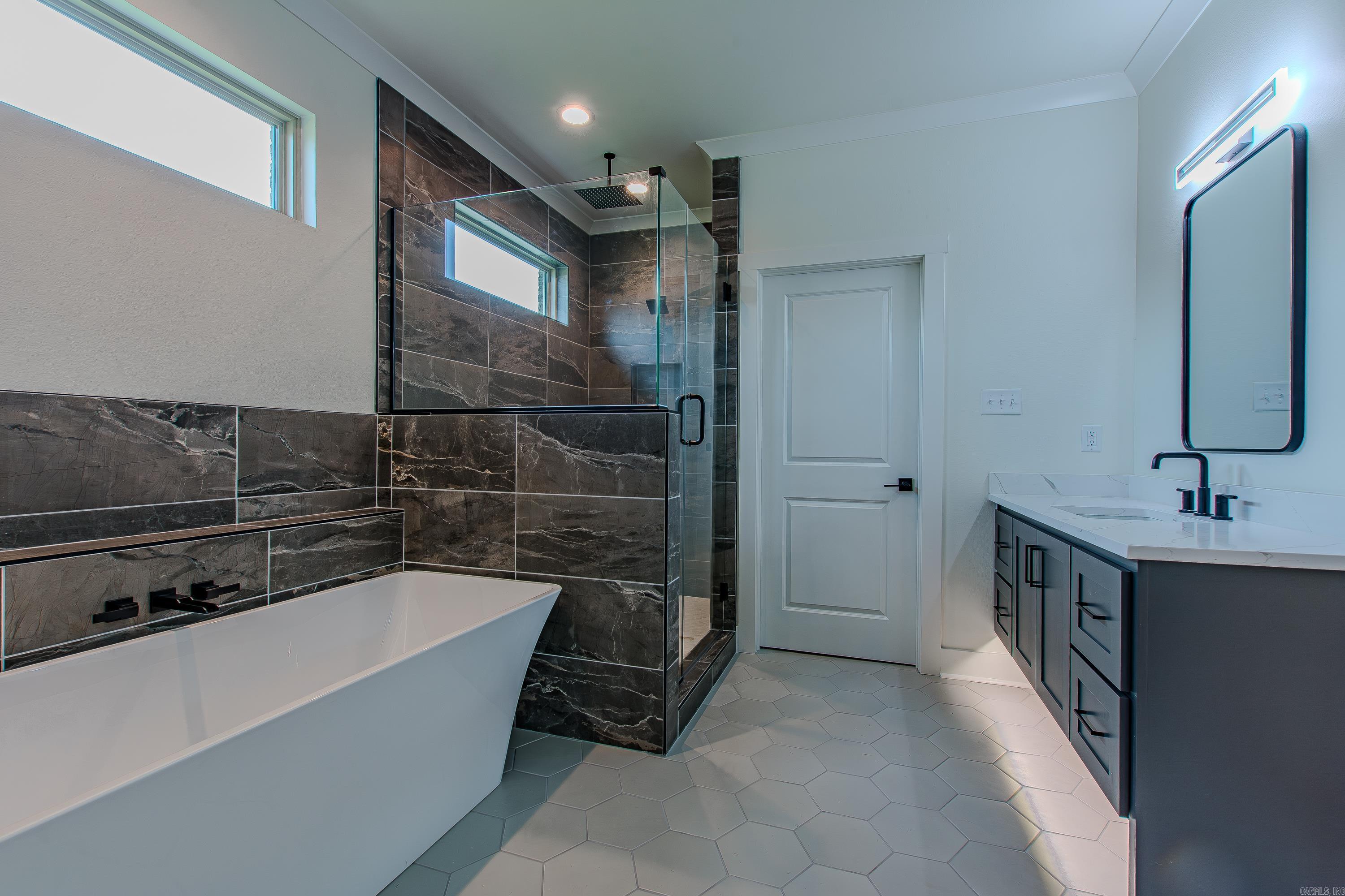 OLDE SALEM TOWNSHIP - Residential