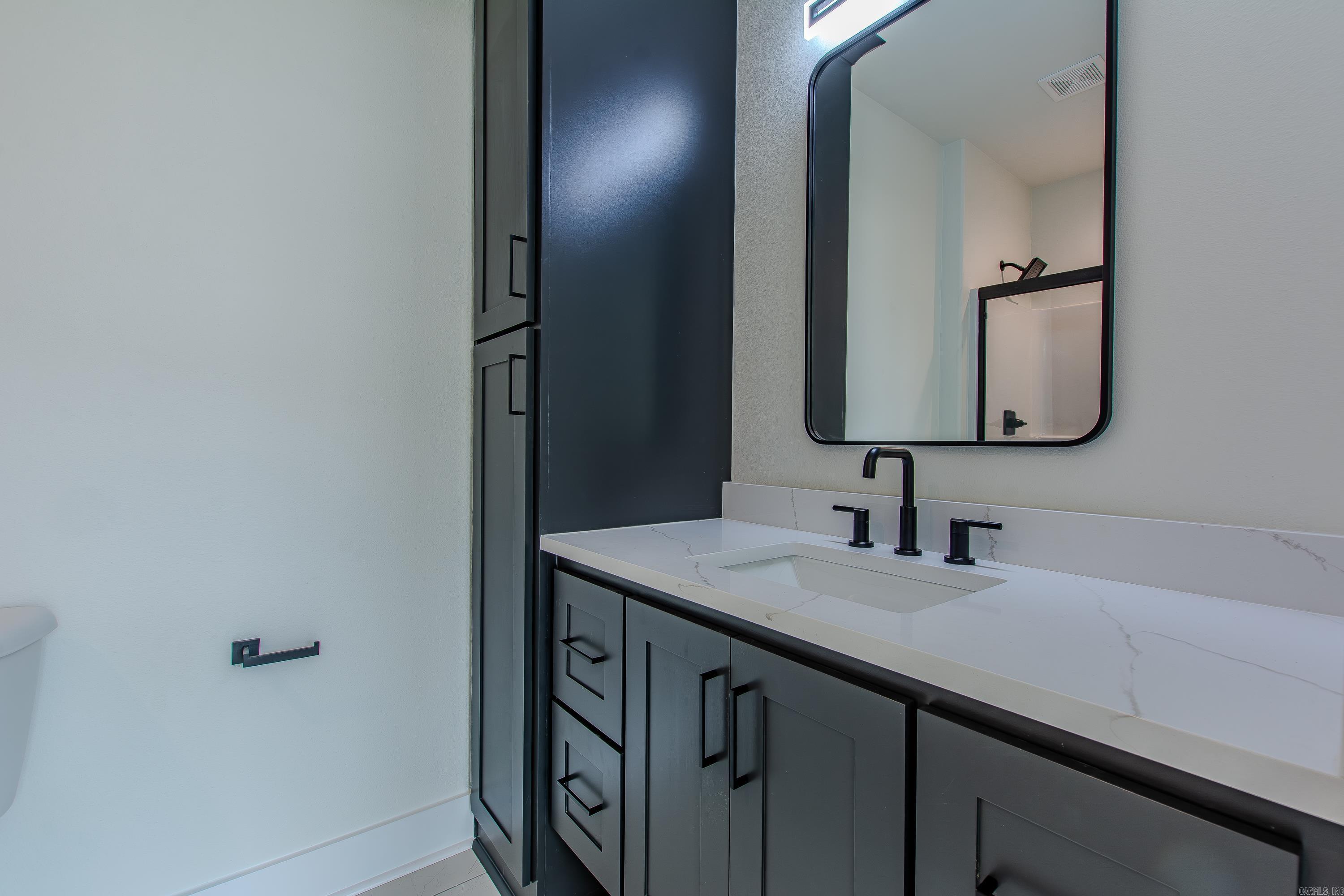 OLDE SALEM TOWNSHIP - Residential