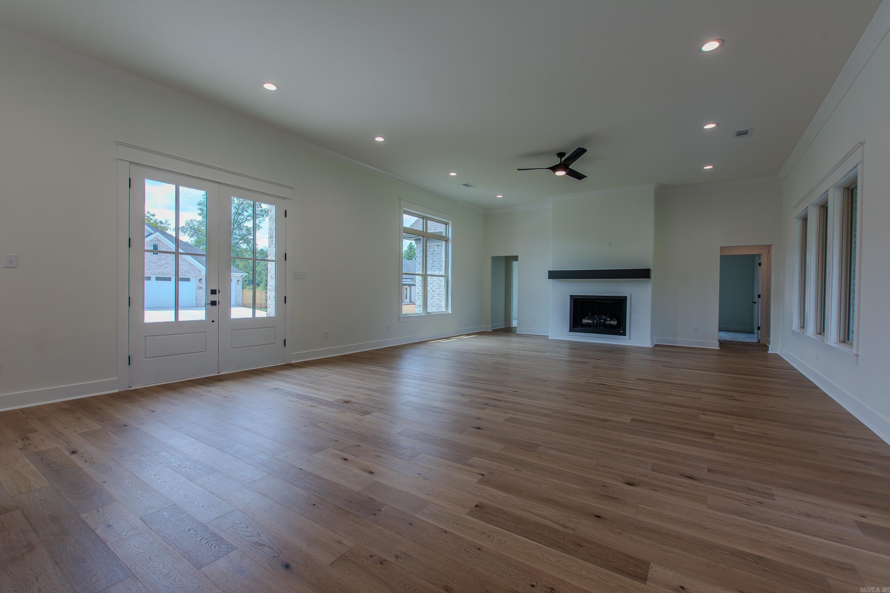 OLDE SALEM TOWNSHIP - Residential