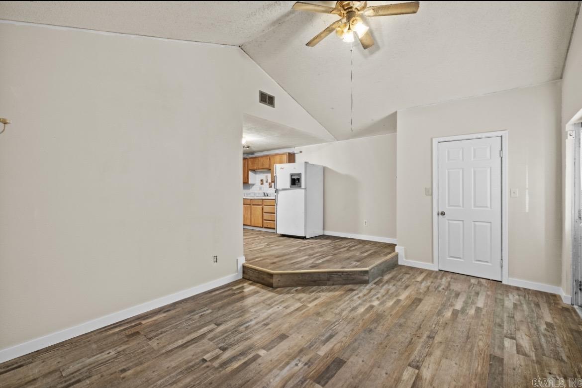 Metes & Bounds - Residential Income