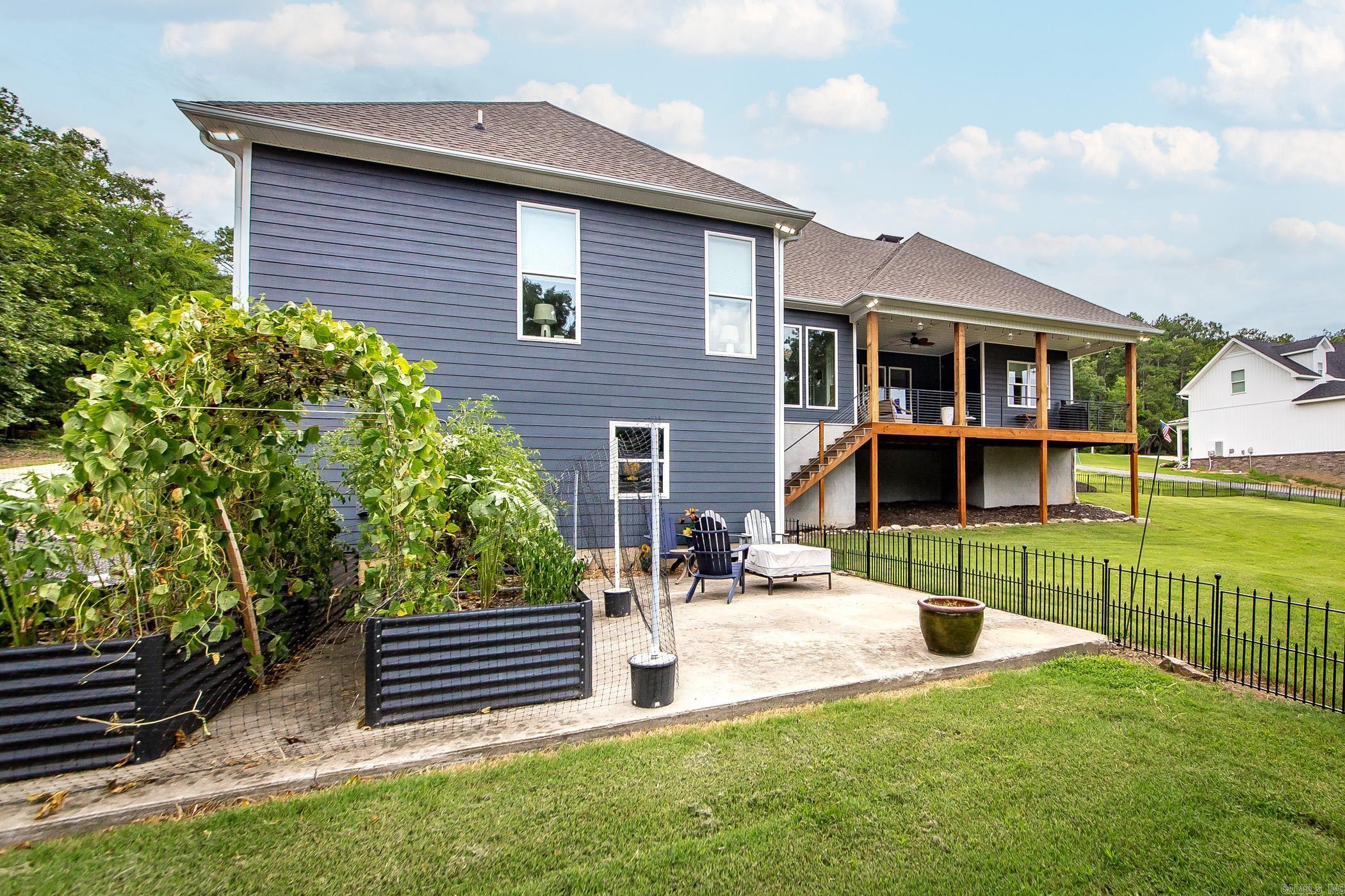 Metes & Bounds - Residential