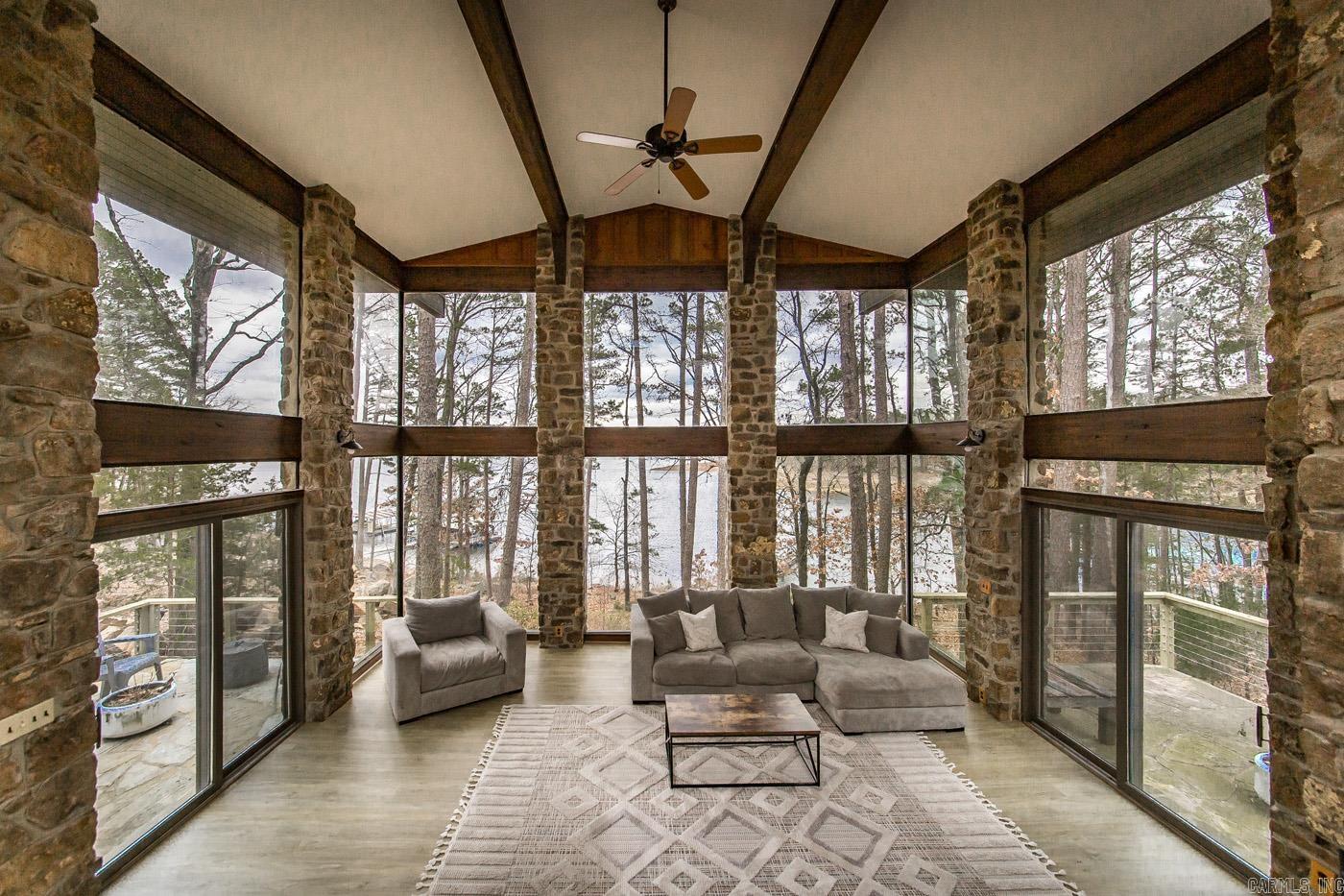 TWIN COVE ESTATES - LAKE - Residential