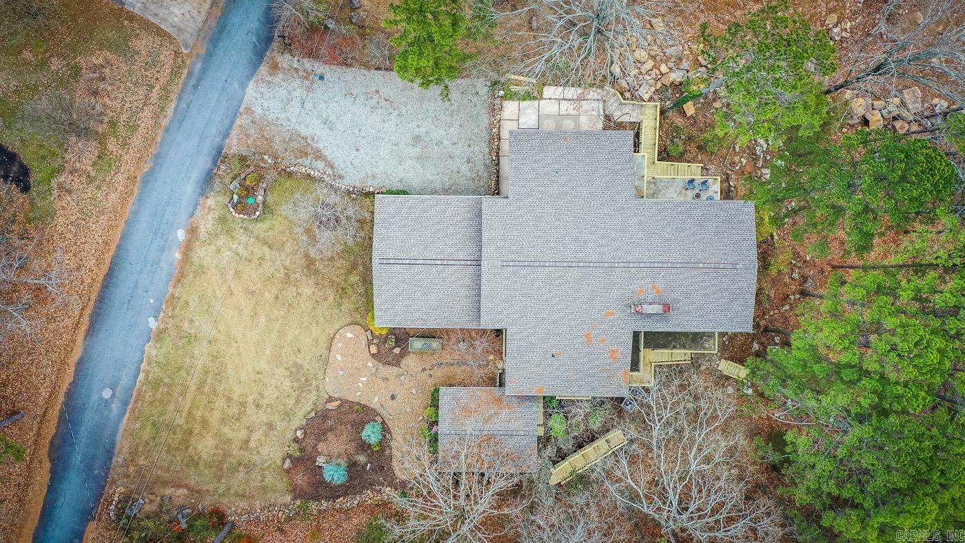 TWIN COVE ESTATES - LAKE - Residential