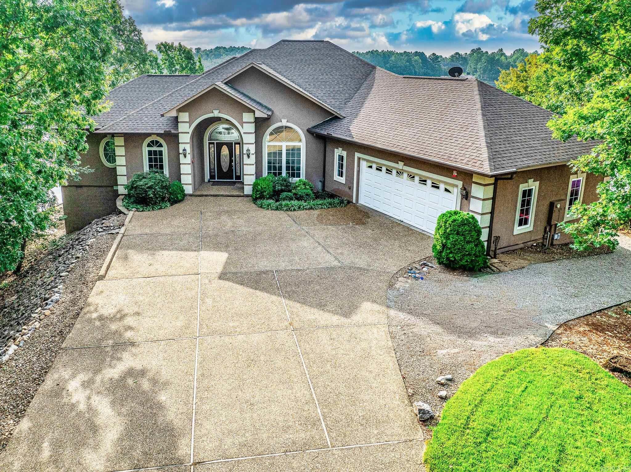 LADERA - Residential