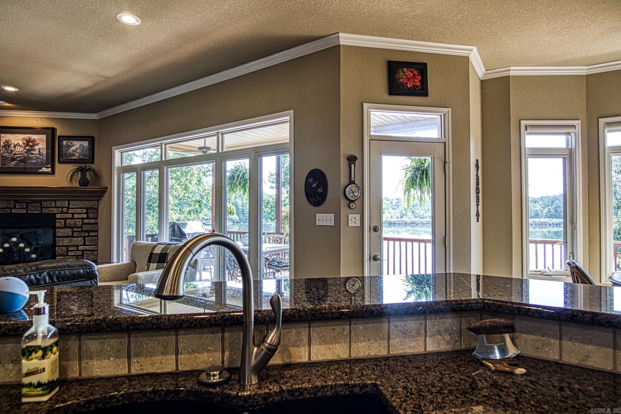 LADERA - Residential