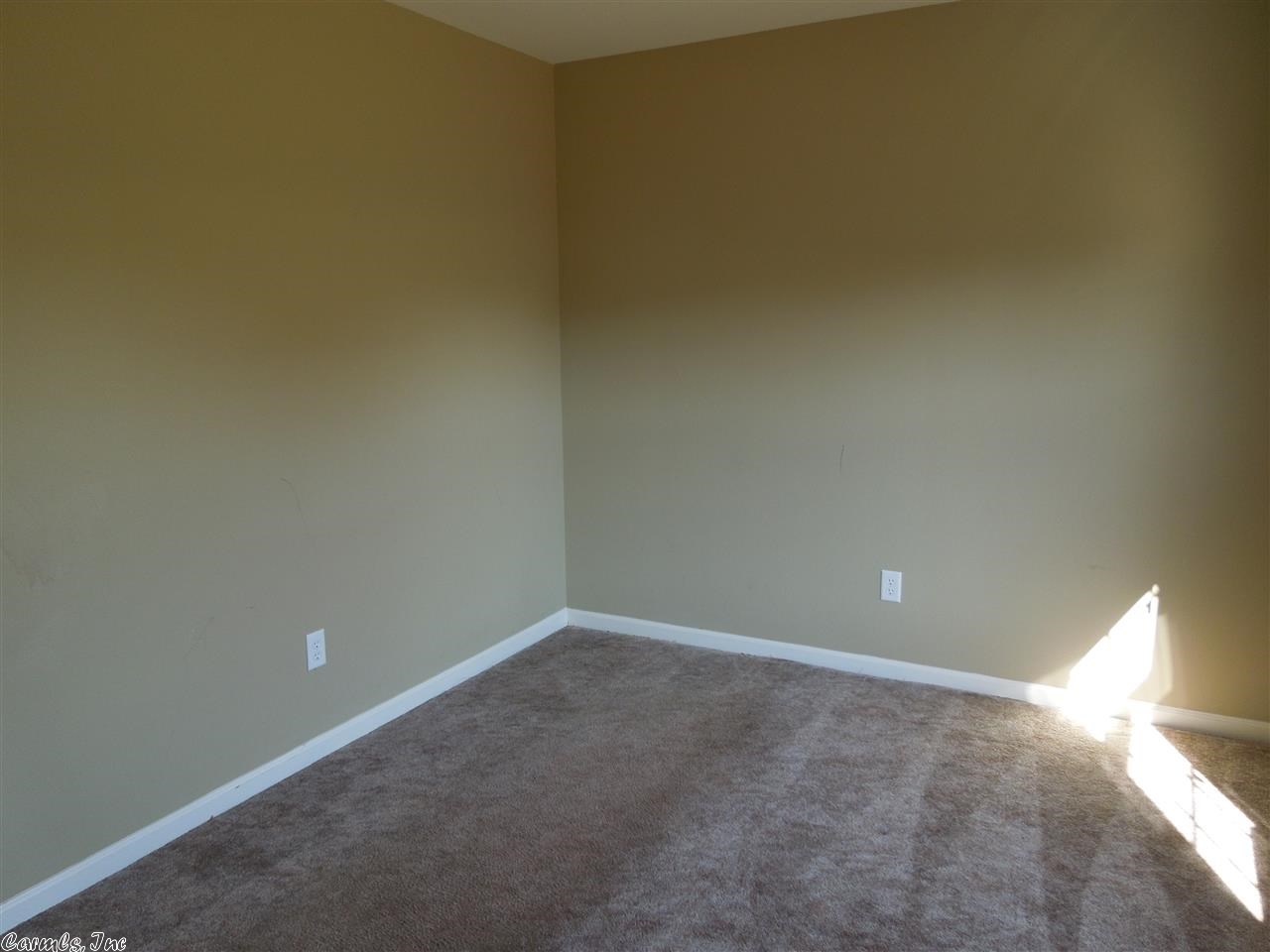 AUTUMN RIDGE - Residential