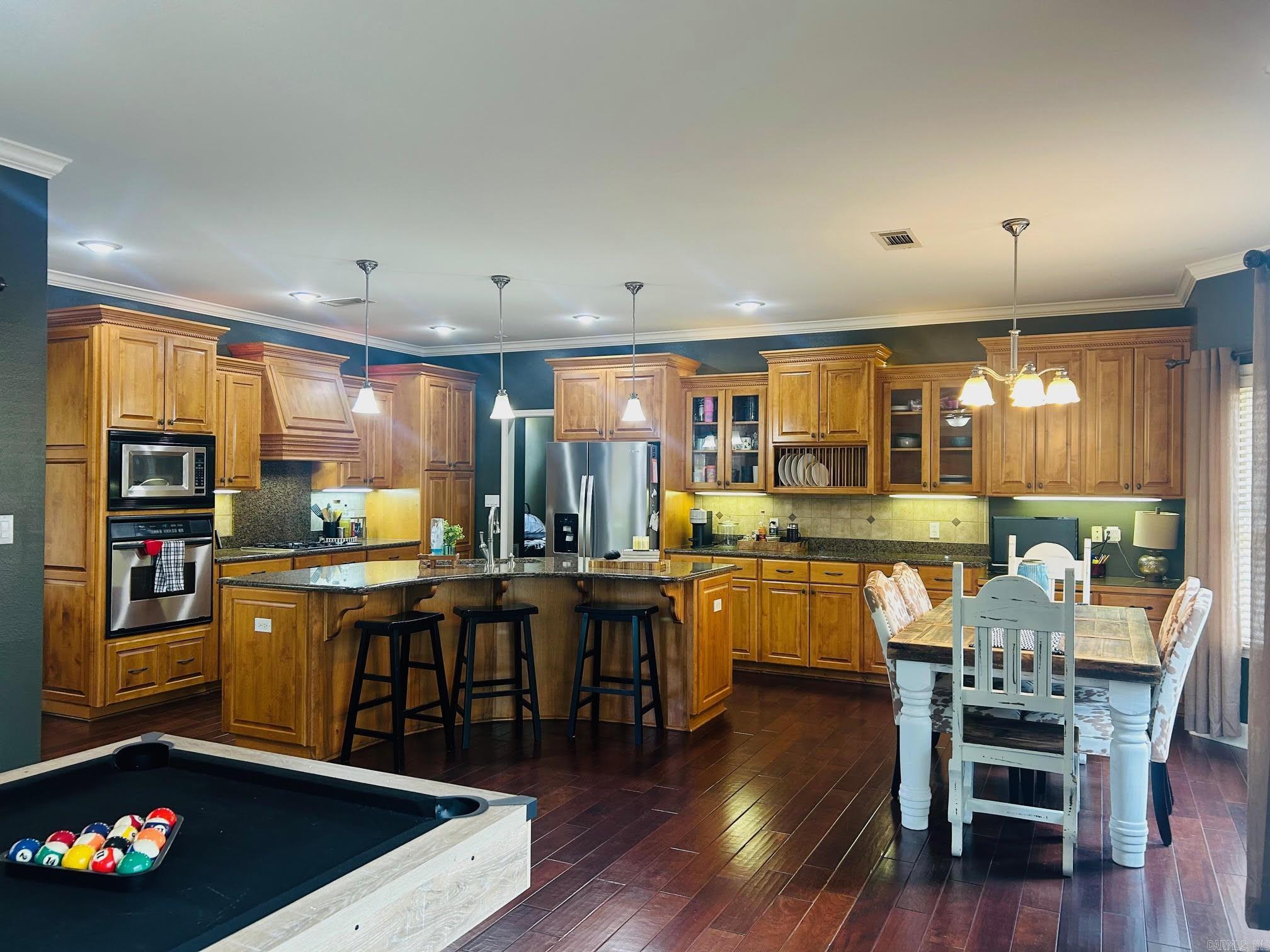BROWNWOOD - Residential