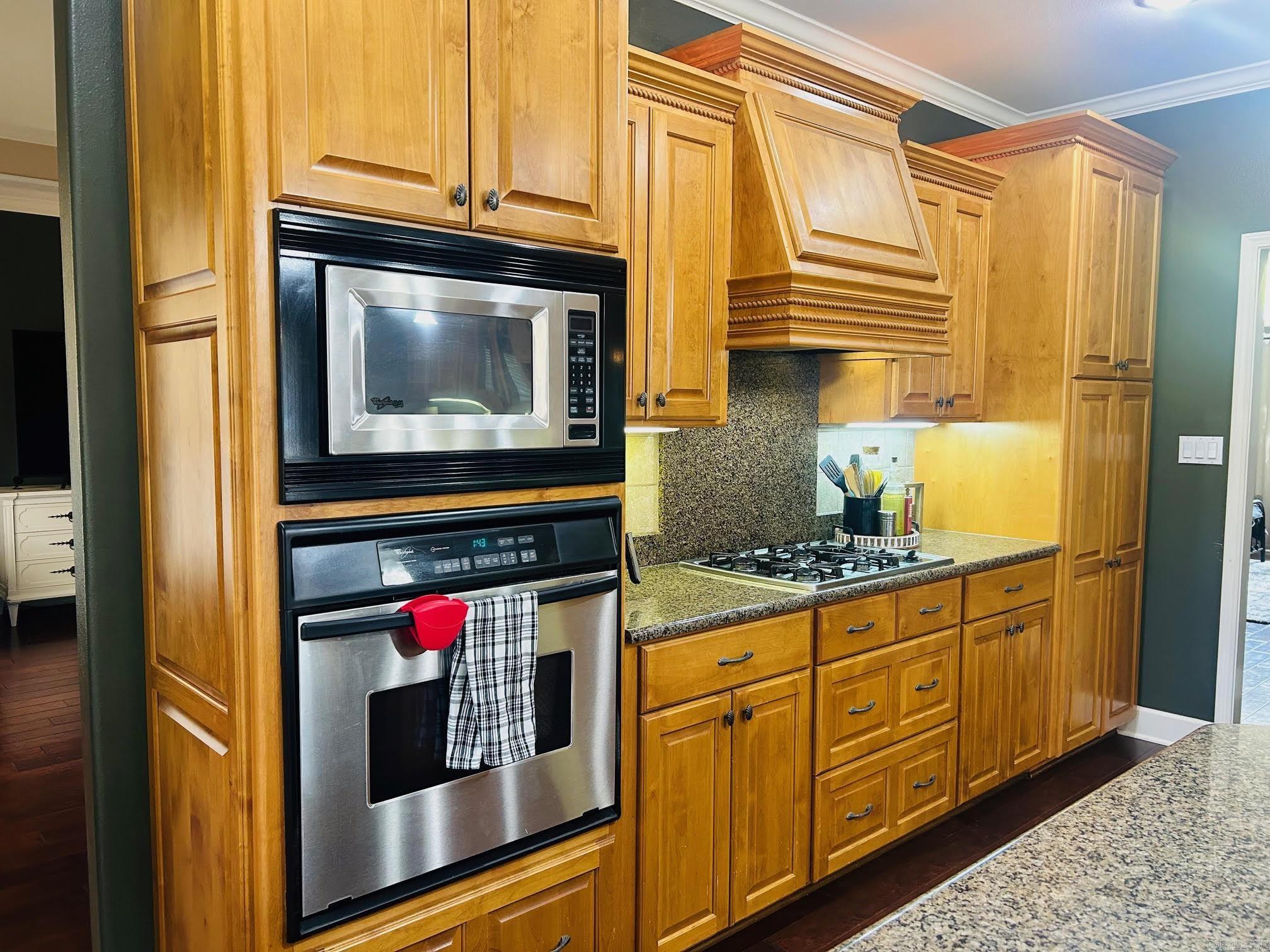 BROWNWOOD - Residential