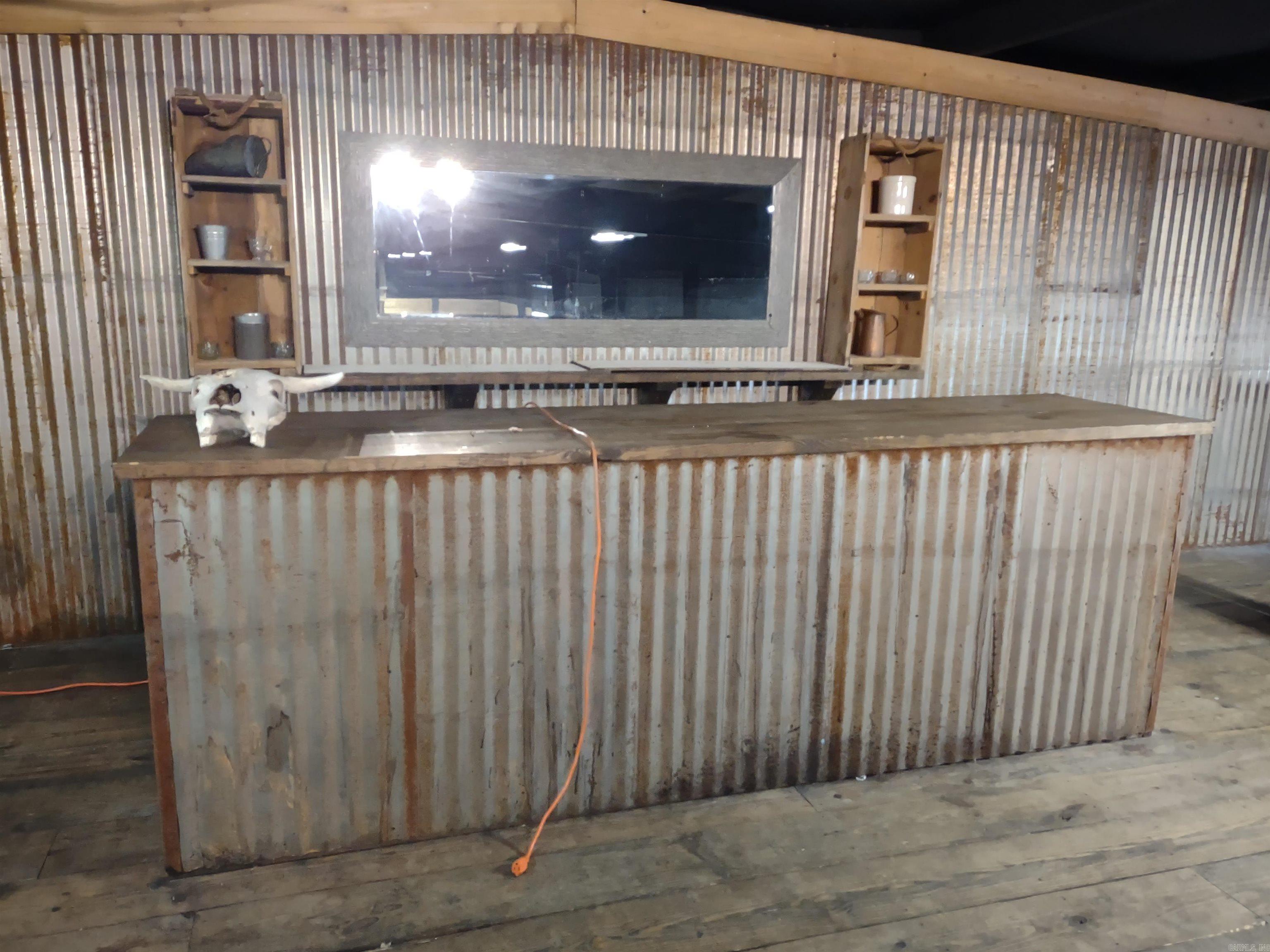 Metes & Bounds - Commercial Sale