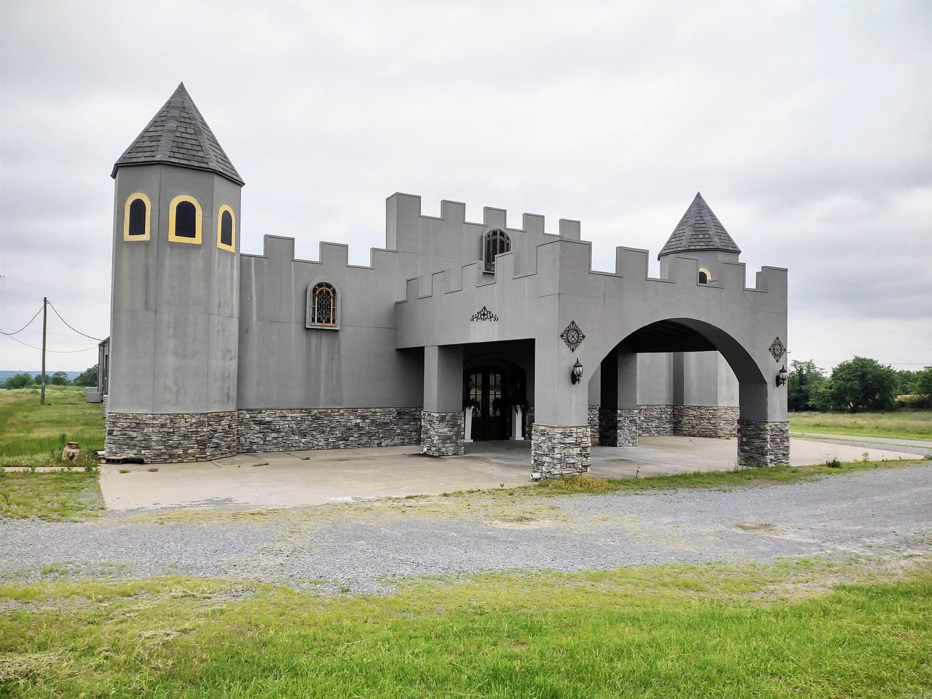 Metes & Bounds - Commercial Sale