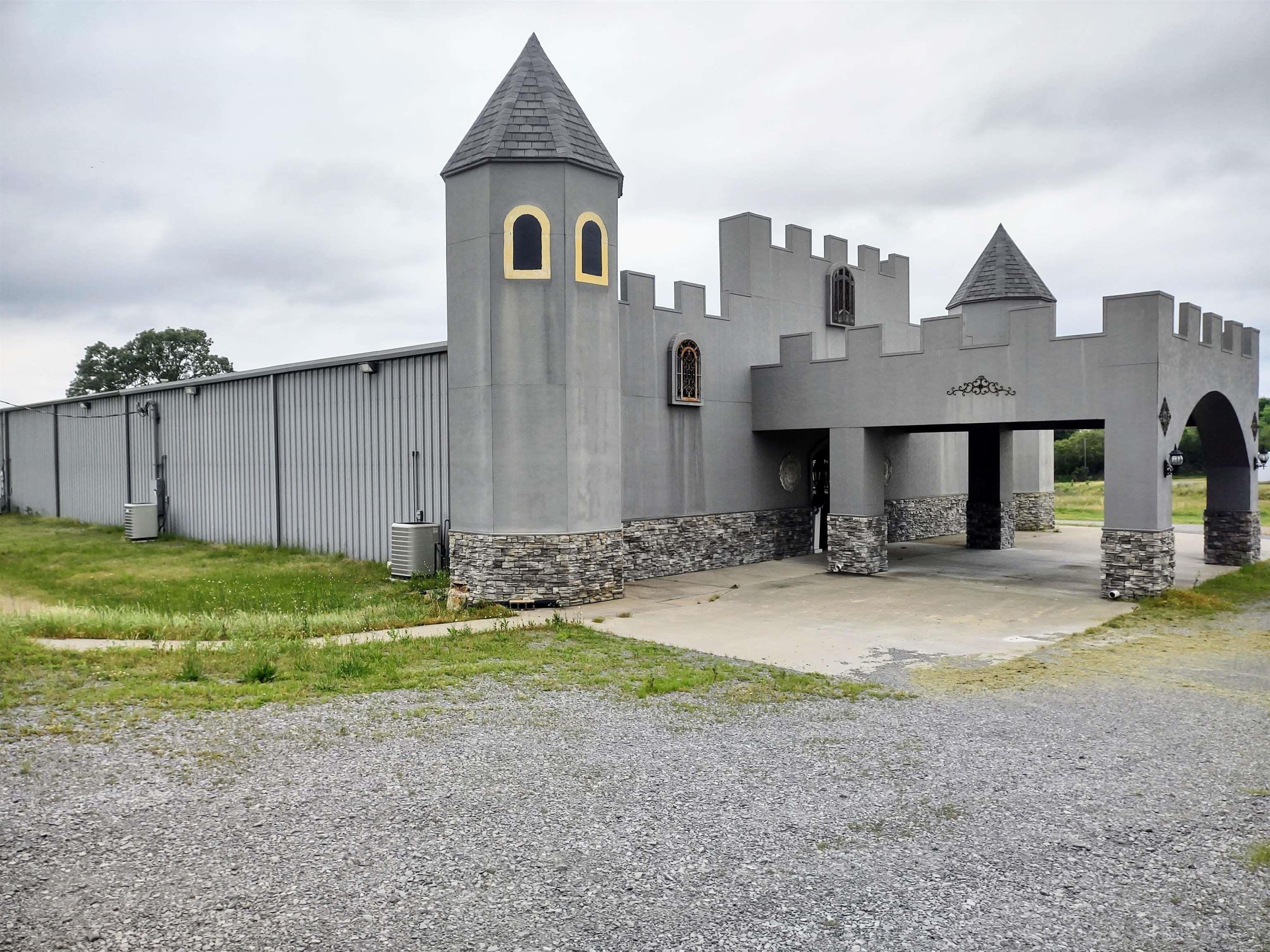 Metes & Bounds - Commercial Sale