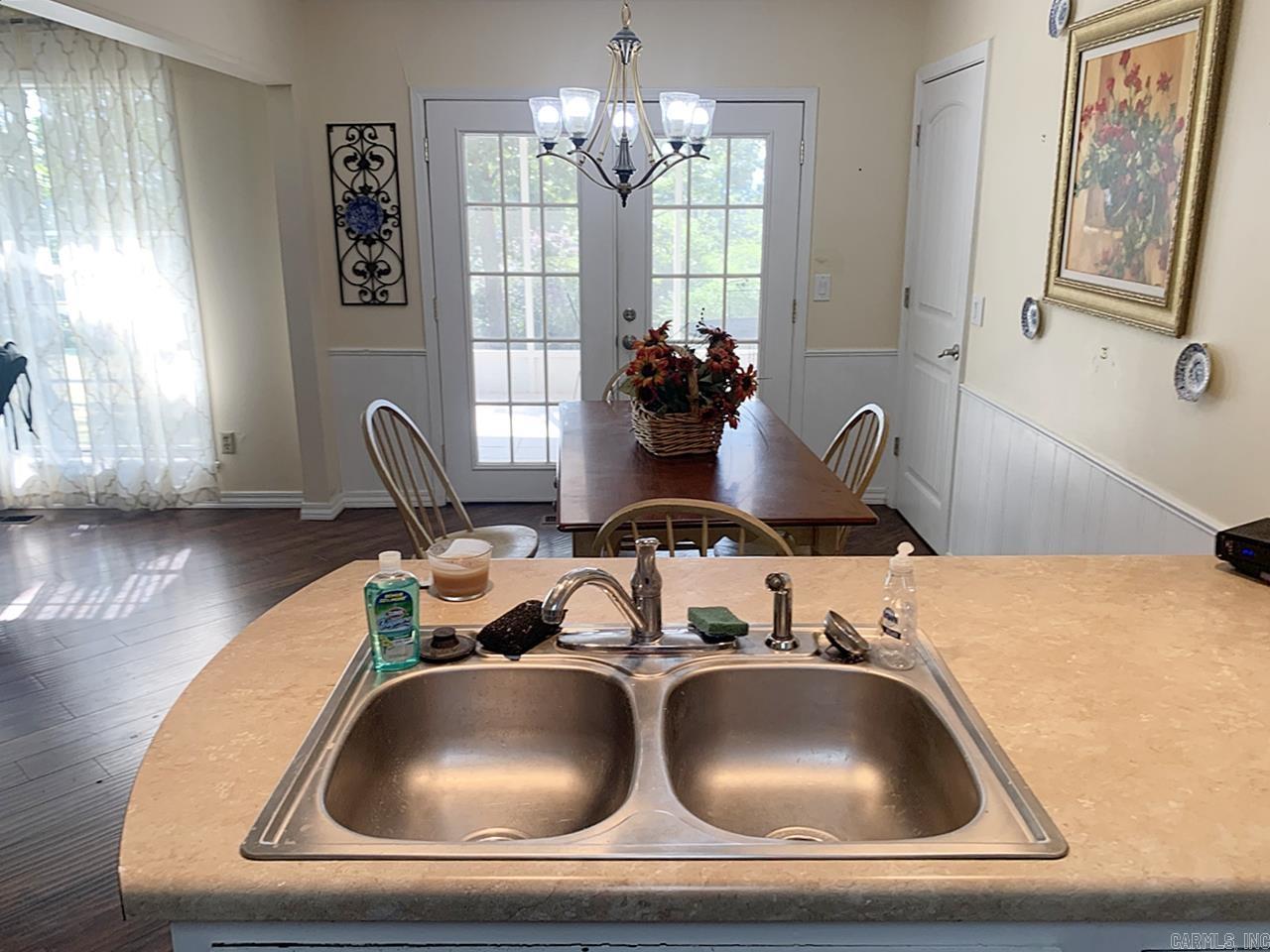 WOODLAND ESTATES - Residential