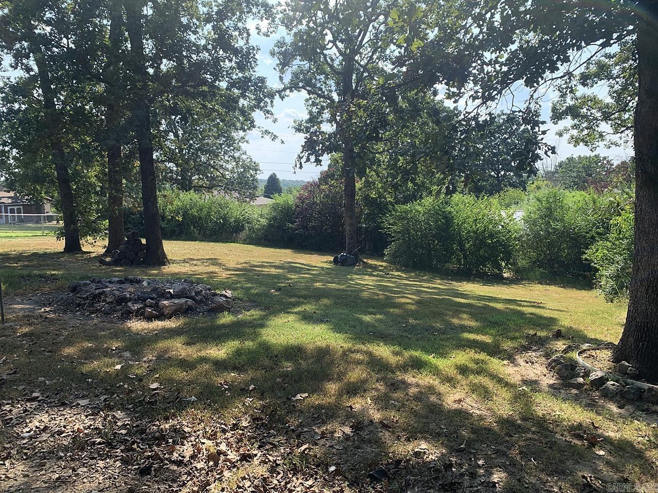WOODLAND ESTATES - Residential