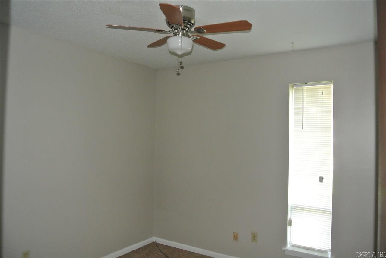 Twin Lakes - Residential Lease