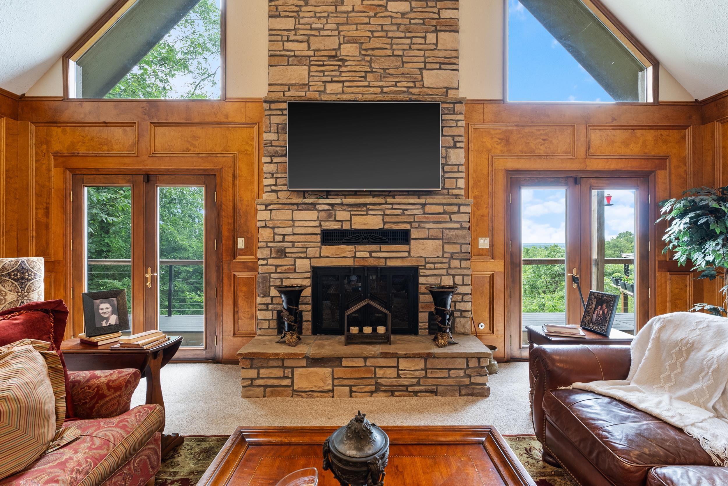 MEADOW RIDGE ESTATES - Residential