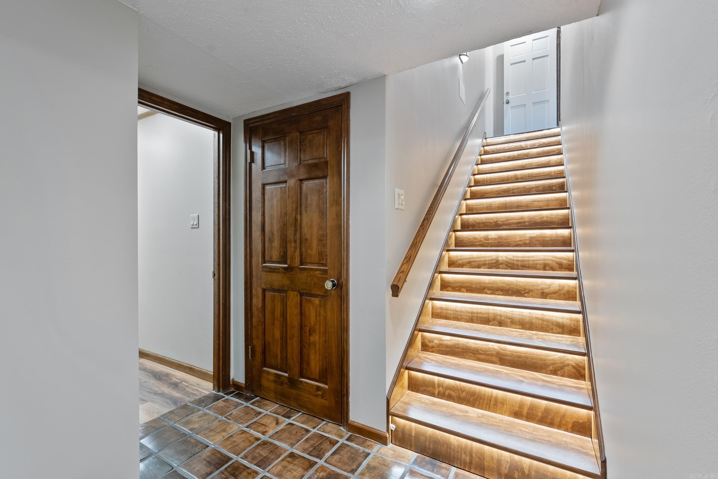 MEADOW RIDGE ESTATES - Residential