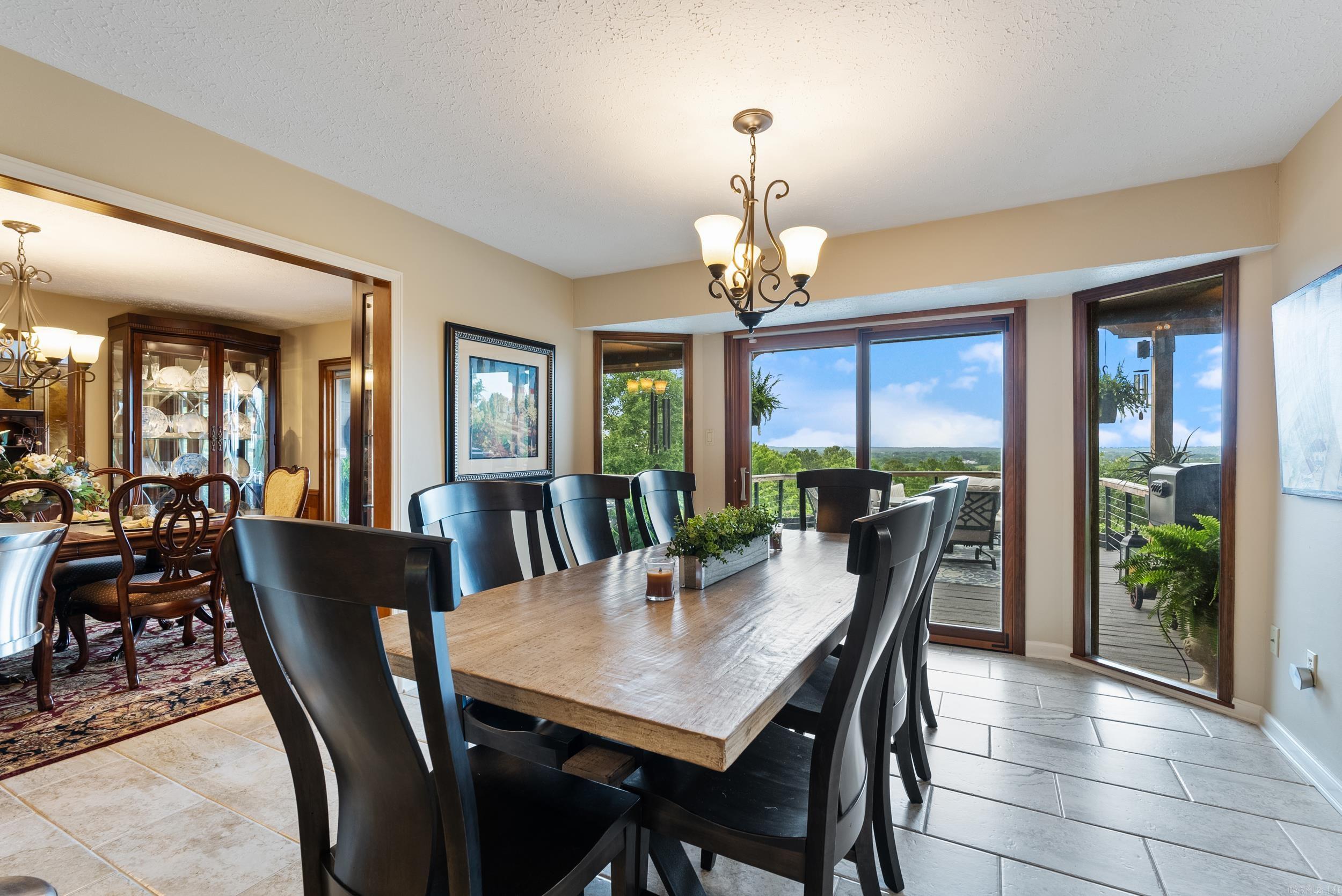 MEADOW RIDGE ESTATES - Residential