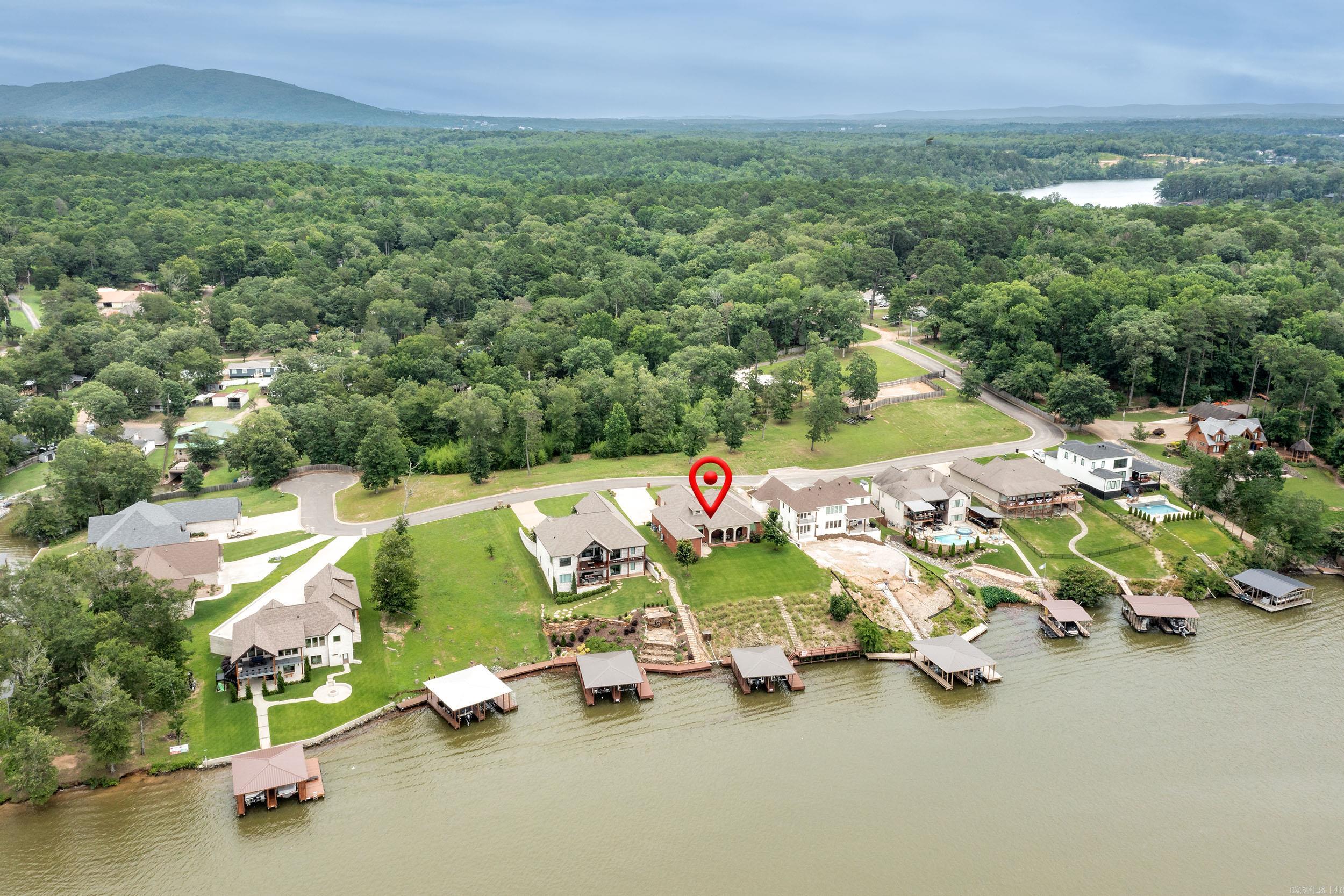 Oakridge Lake Estates - Residential