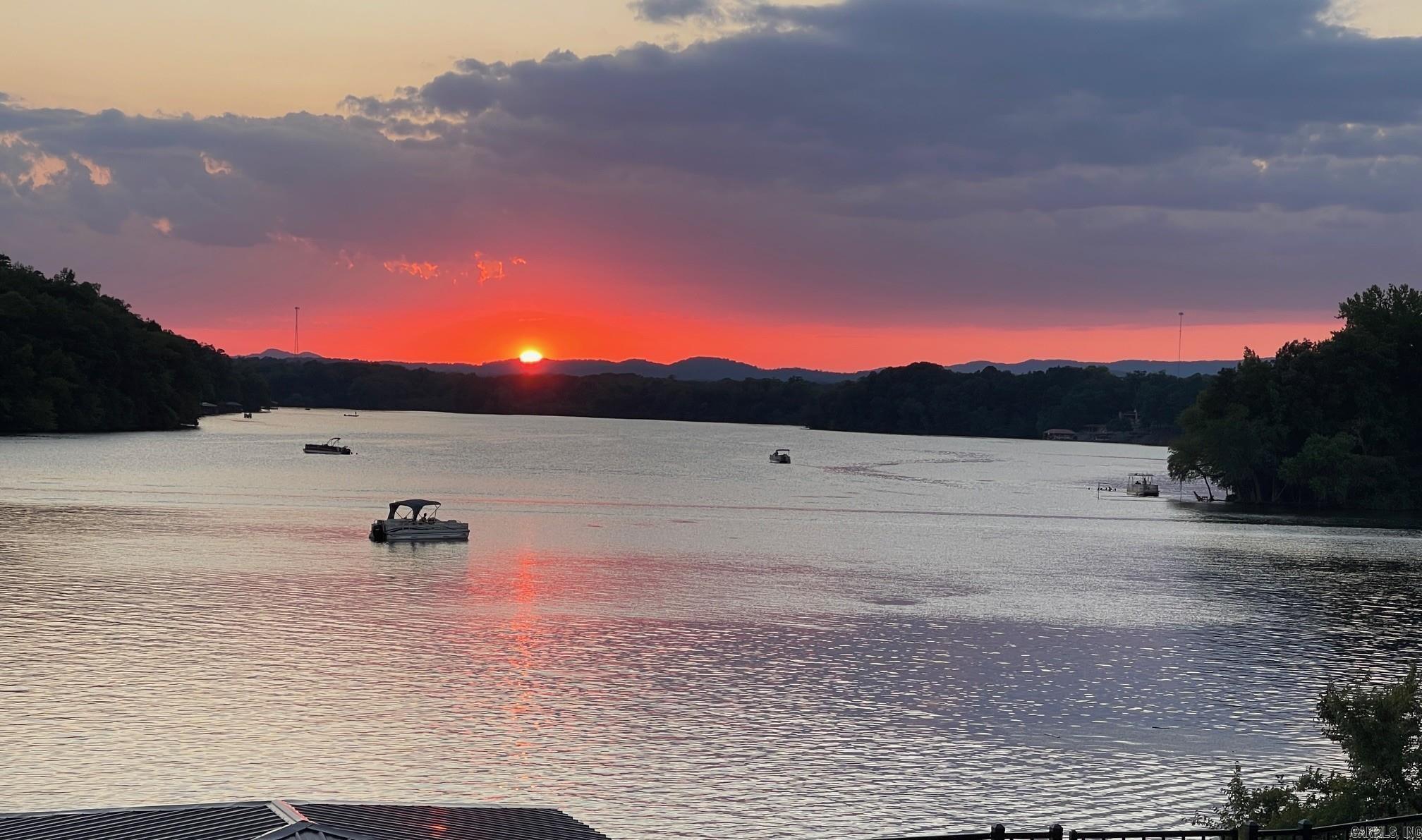 Oakridge Lake Estates - Residential