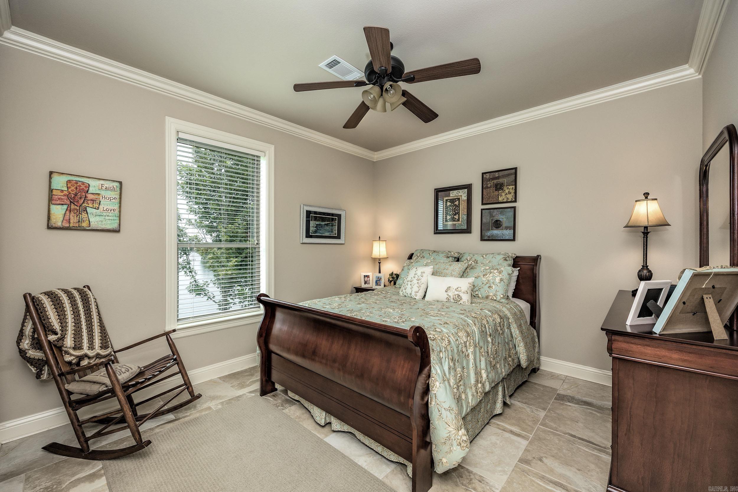 Oakridge Lake Estates - Residential